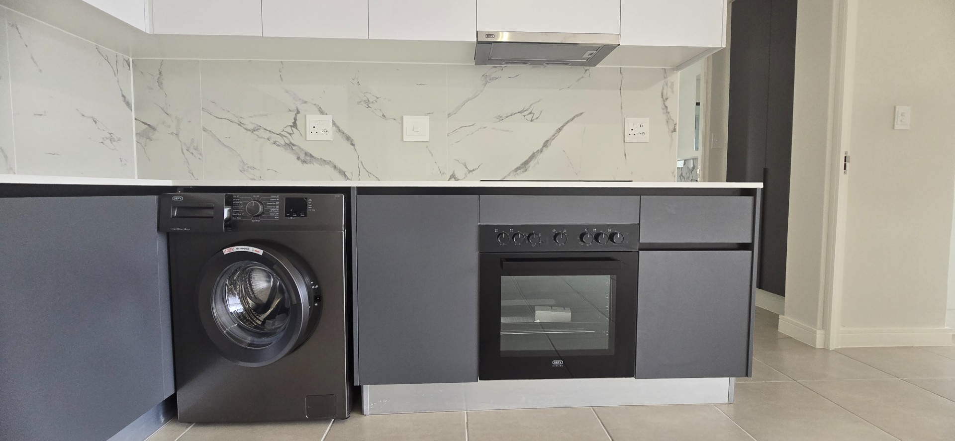 Apartment for rent in The Huntsman, Somerset West, 3805 (2nd floor), The Huntsman, 1 Macassar road, The Huntsman, Somerset West, Western Cape, 64 m²