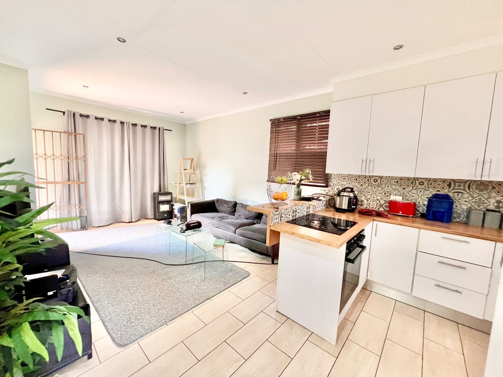 House for sale in Vorna Valley, Midrand, 79 m²