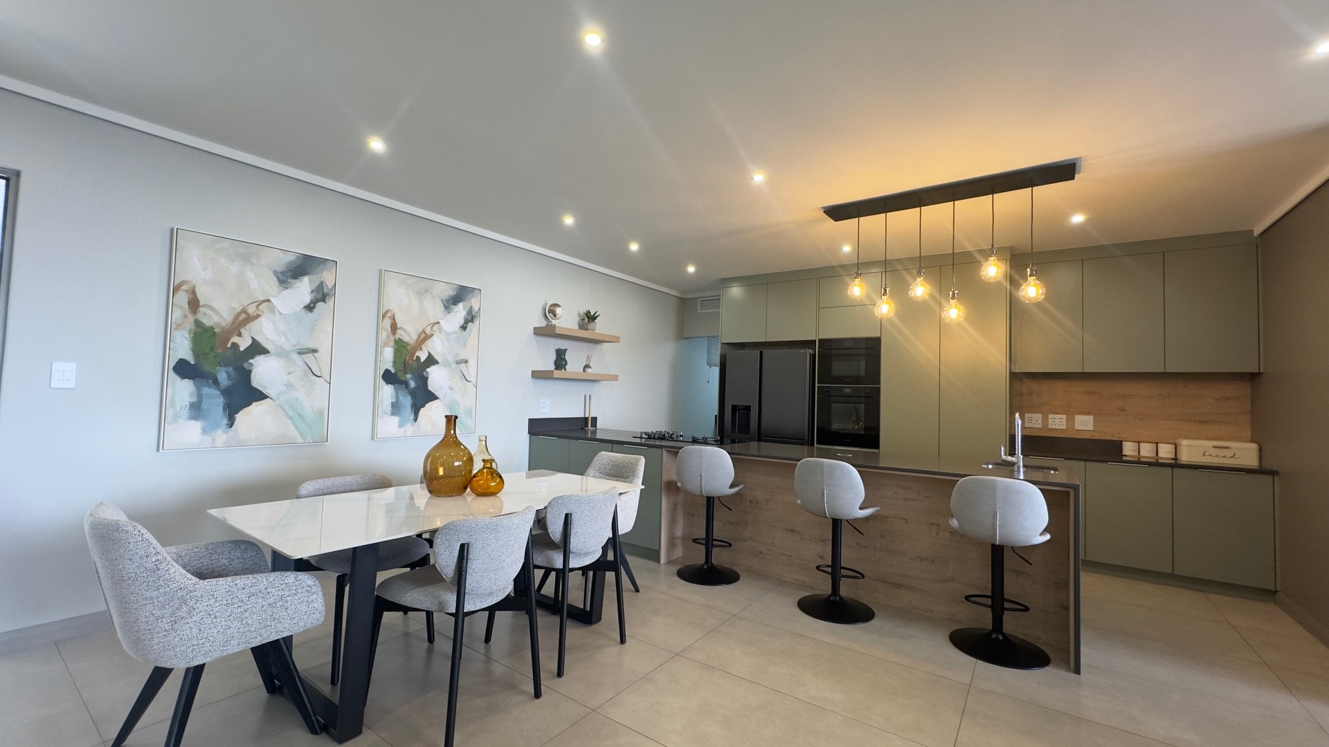 Apartment for rent in Midstream Estate, Centurion, 205 m²