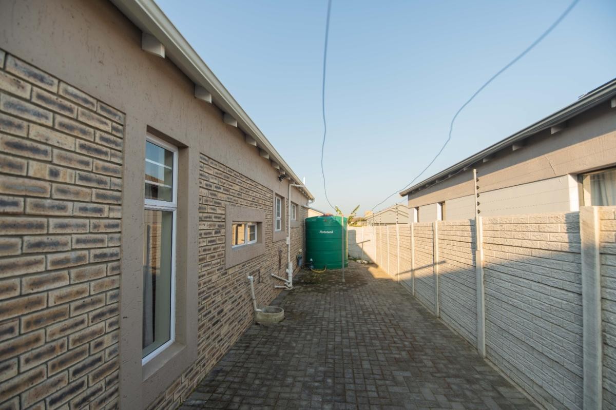 House for sale in Overbaakens, Port Elizabeth, 15B Catalpa Street, Overbaakens, Port Elizabeth, Eastern Cape, 148 m²