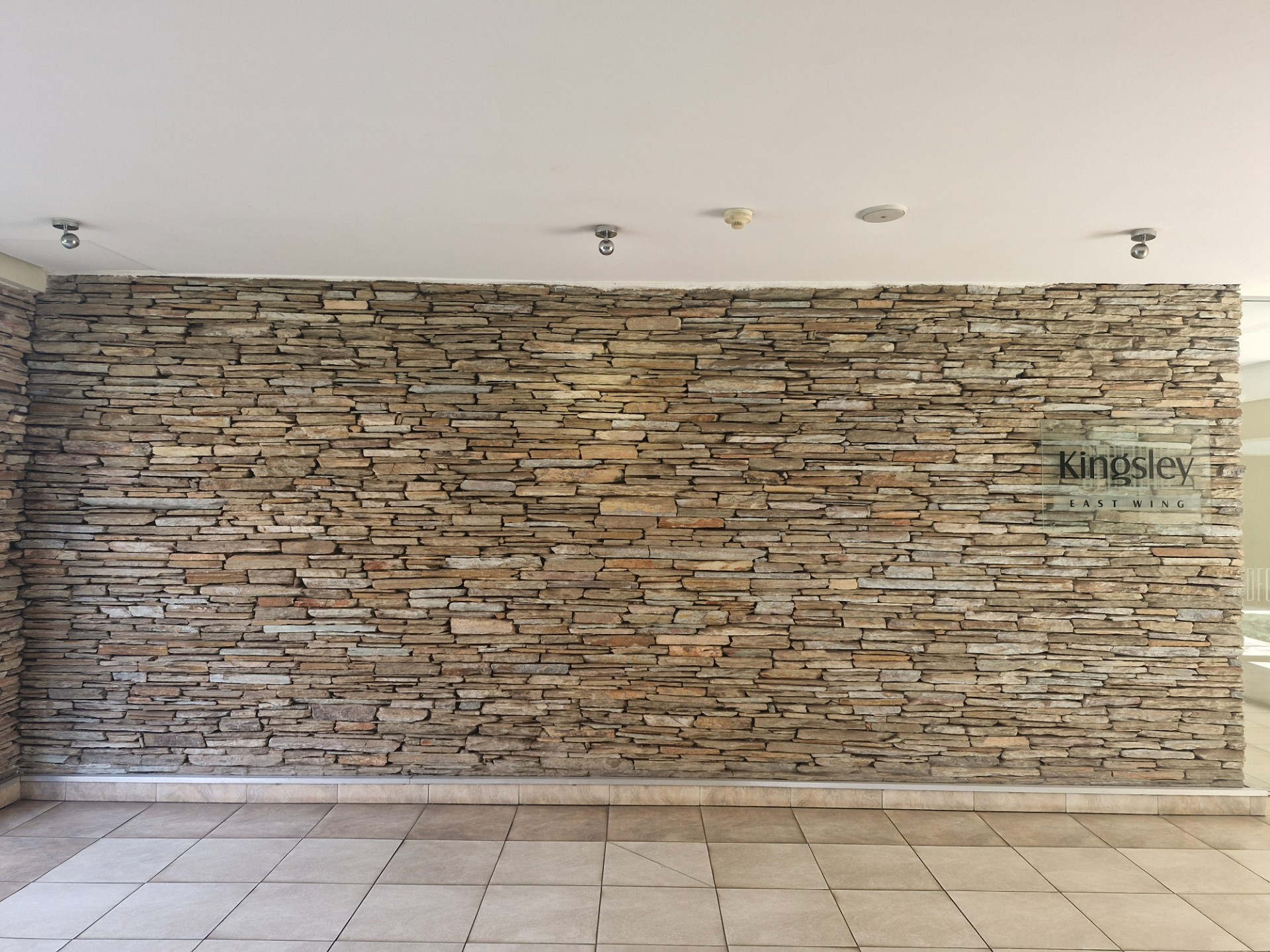 Apartment for rent in Bedfordview, 000  (3rd floor), Kingsley Complex, 1 smith Road, Bedfordview, Gauteng, 81 m²