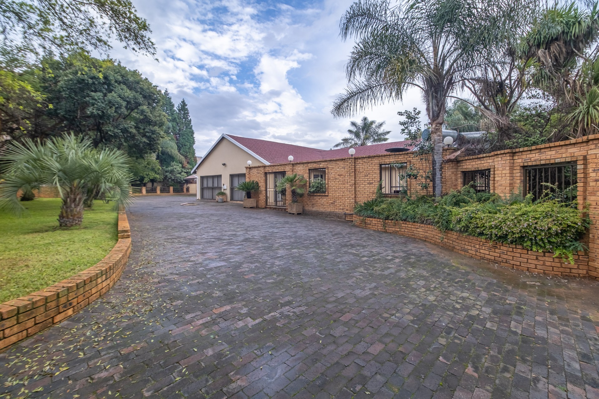 Farm for sale in Groblerpark Ext, Roodepoort, 12462 m²