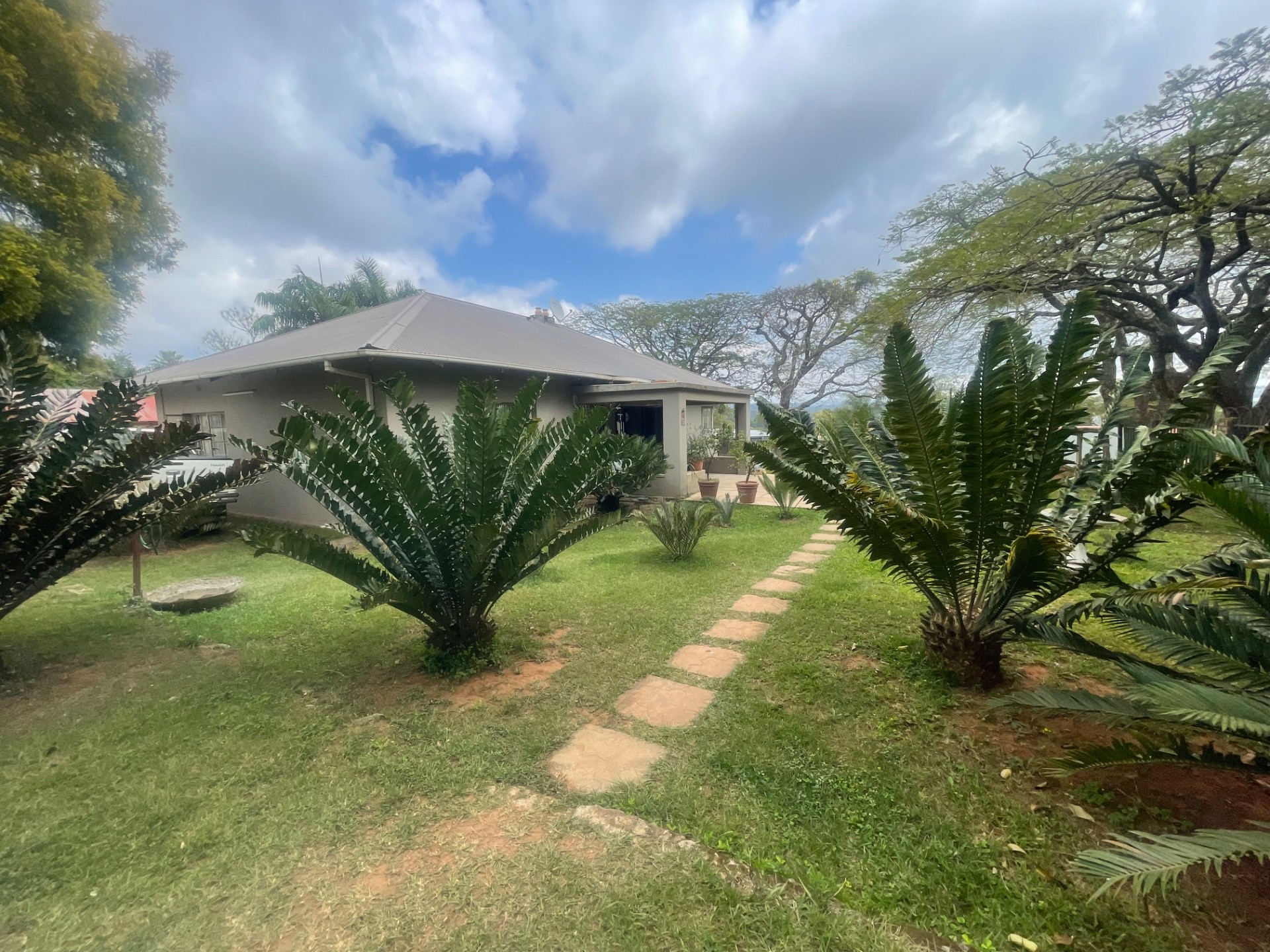 Quaint home for sale in White River