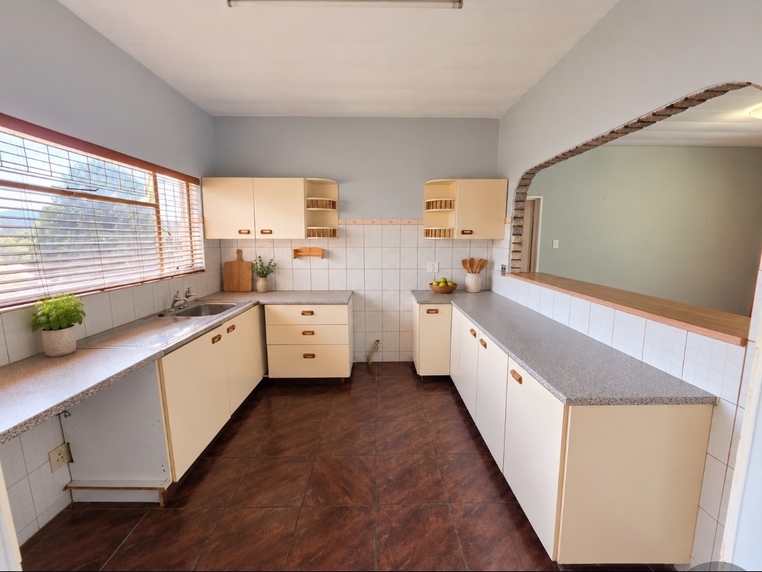 Apartment for sale in Pelham, Pietermaritzburg, KwaZulu Natal, 97 m²
