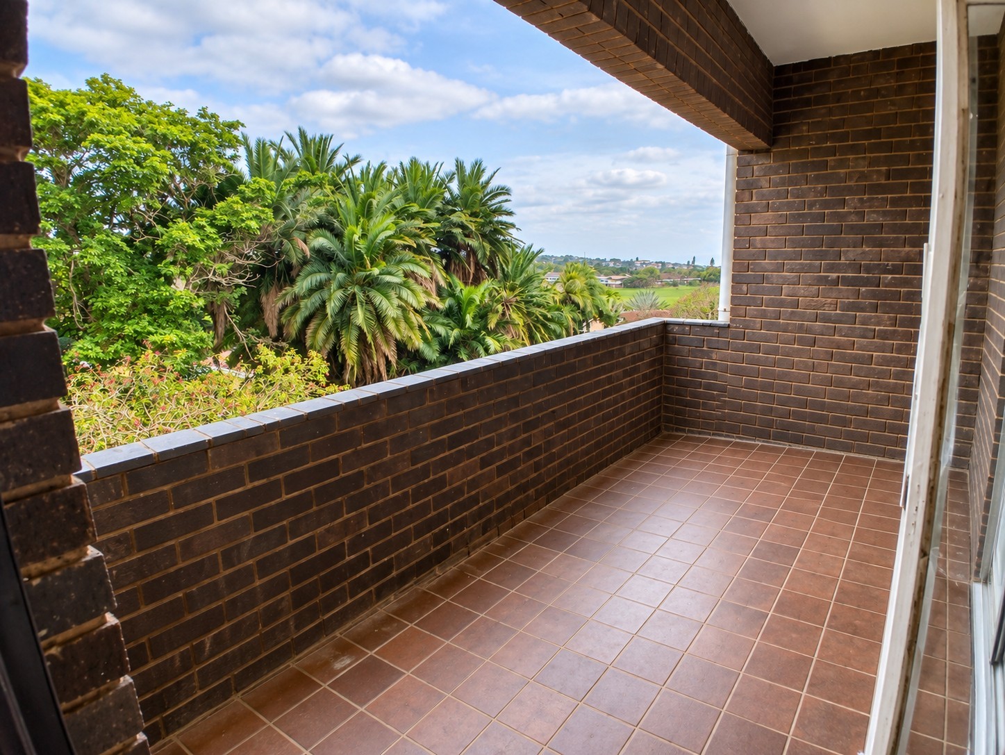 Apartment for sale in Oslo Beach, Port Shepstone, KwaZulu Natal, 111 m²