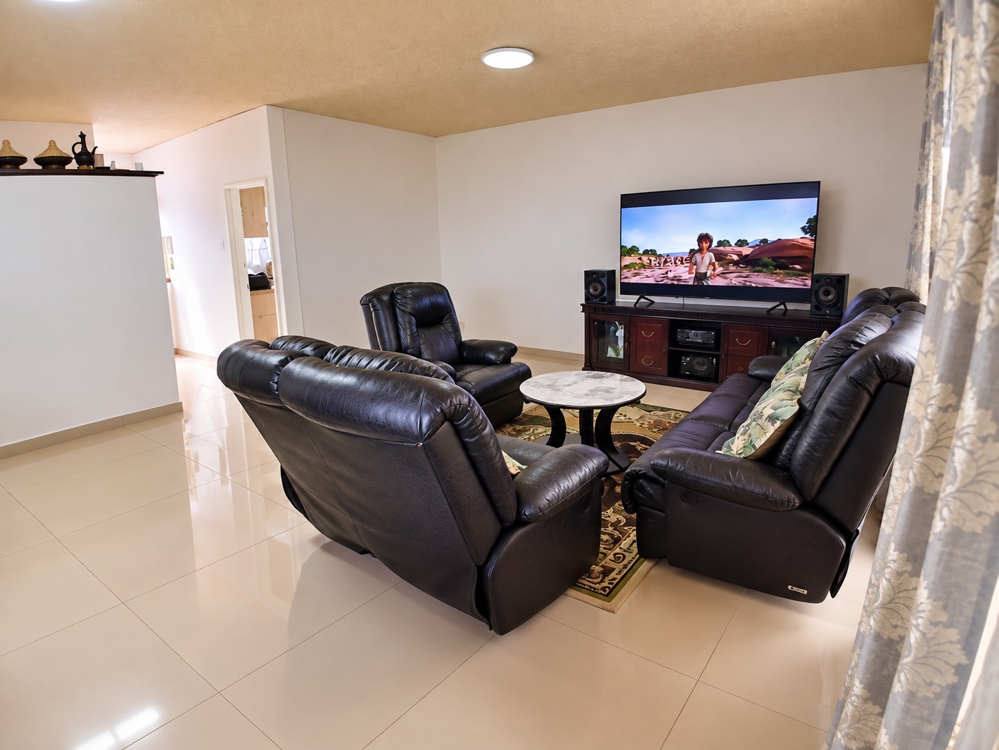 Apartment for sale in Oslo Beach, Port Shepstone, KwaZulu Natal, 111 m²