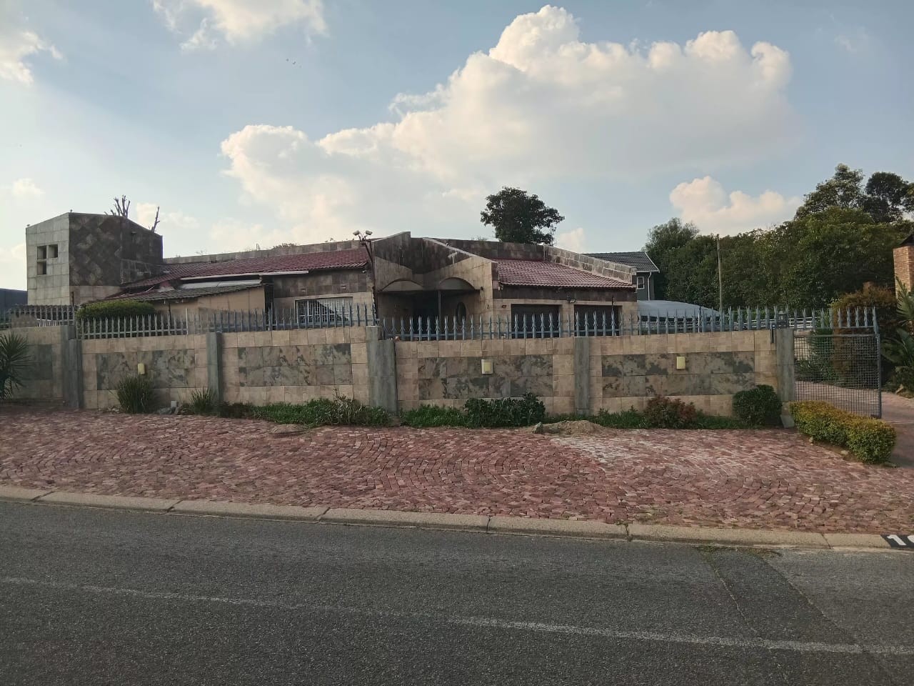 House for sale in Winchester Hills, Johannesburg