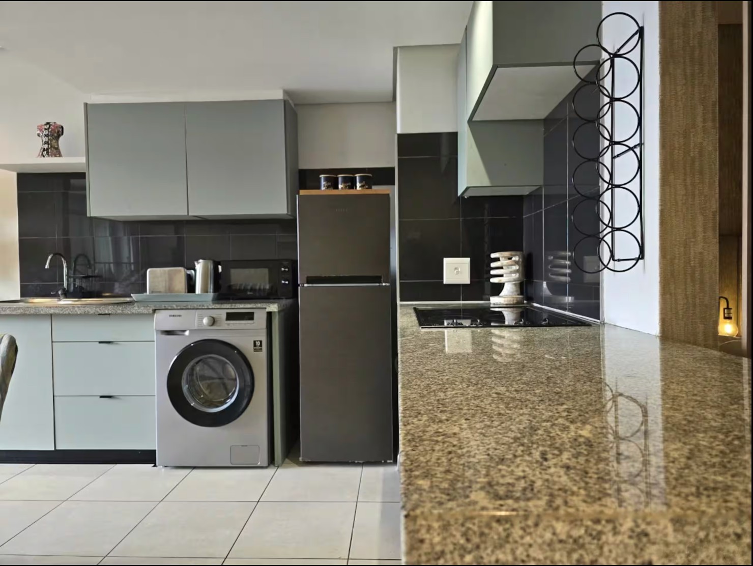 Apartment for sale in De Waterkant, Cape Town, 49 m²