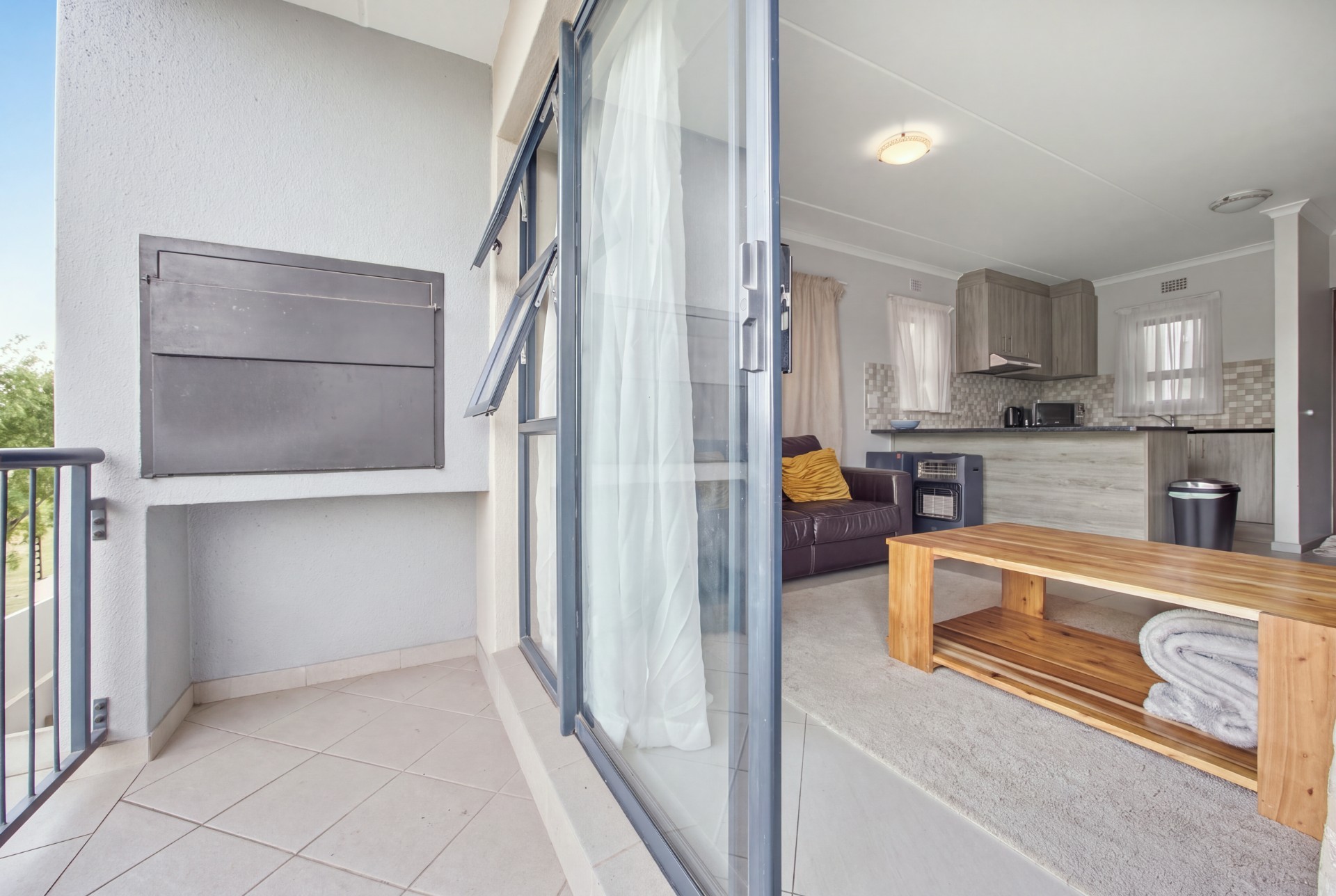 Apartment for sale in Buhrein, Kraaifontein, 67 m²
