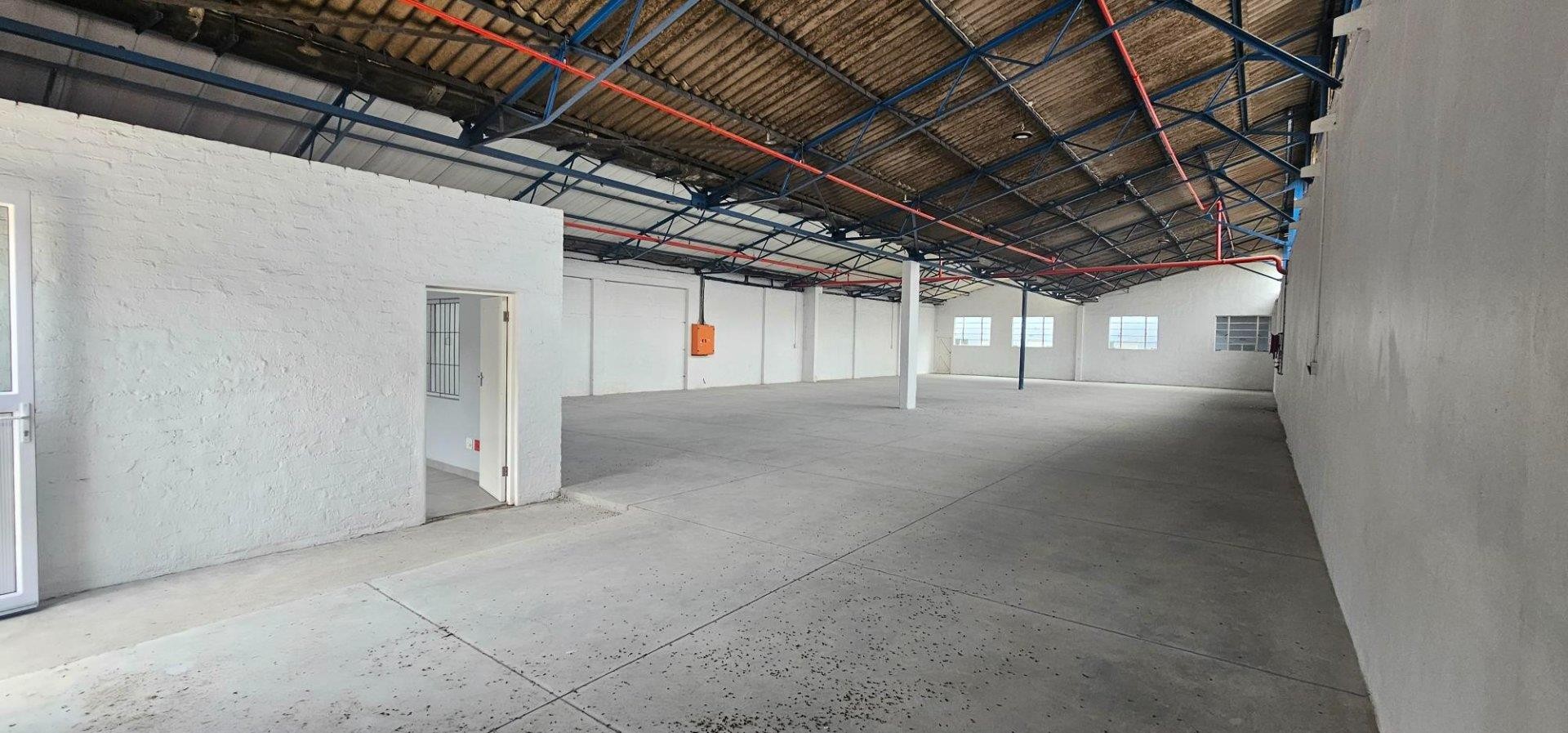 Industrial Property for rent in Pinetown Central, Pinetown, KwaZulu Natal, 544 m²