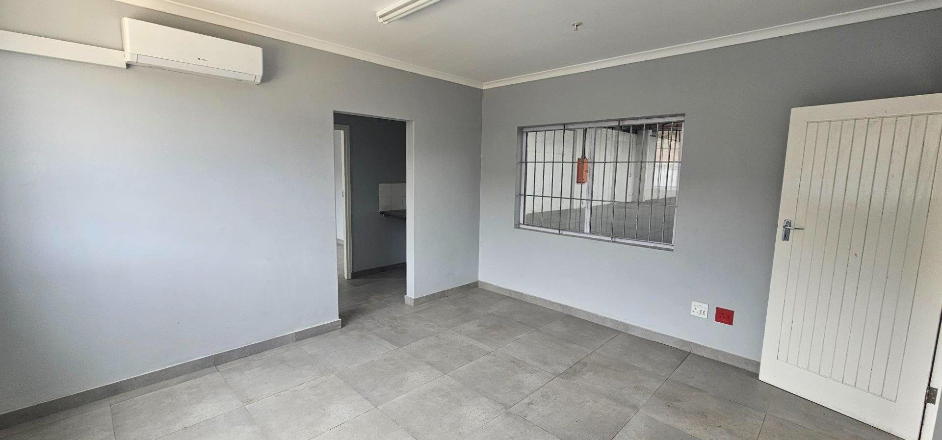 Industrial Property for rent in Pinetown Central, Pinetown, KwaZulu Natal, 544 m²