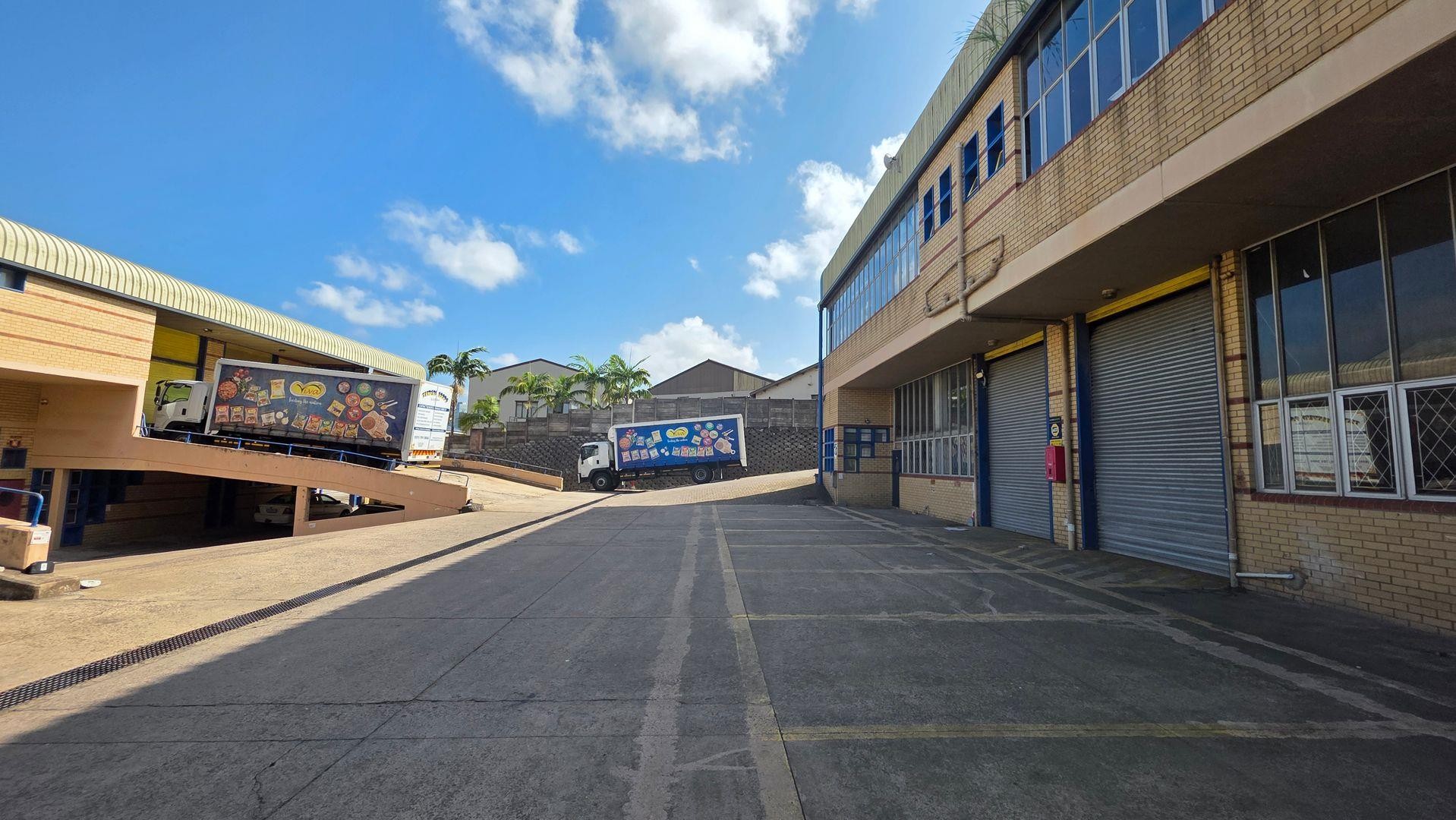 Industrial Property for rent in New Germany, Pinetown, KwaZulu Natal, 630 m²