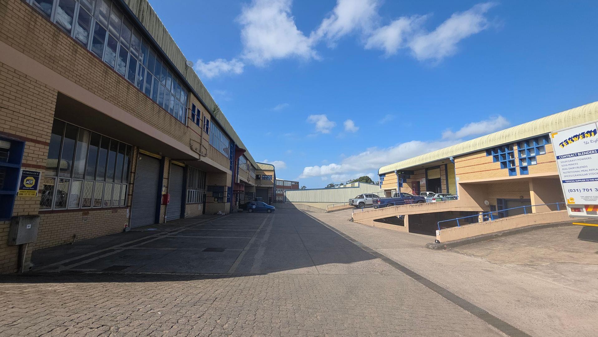Industrial Property for rent in New Germany, Pinetown, KwaZulu Natal, 630 m²