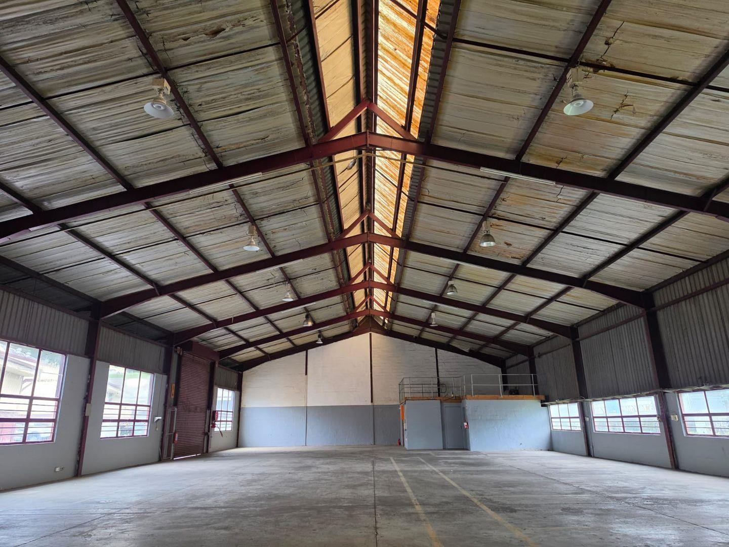 Industrial Property for rent in Maxmead, Pinetown, KwaZulu Natal, 1010 m²
