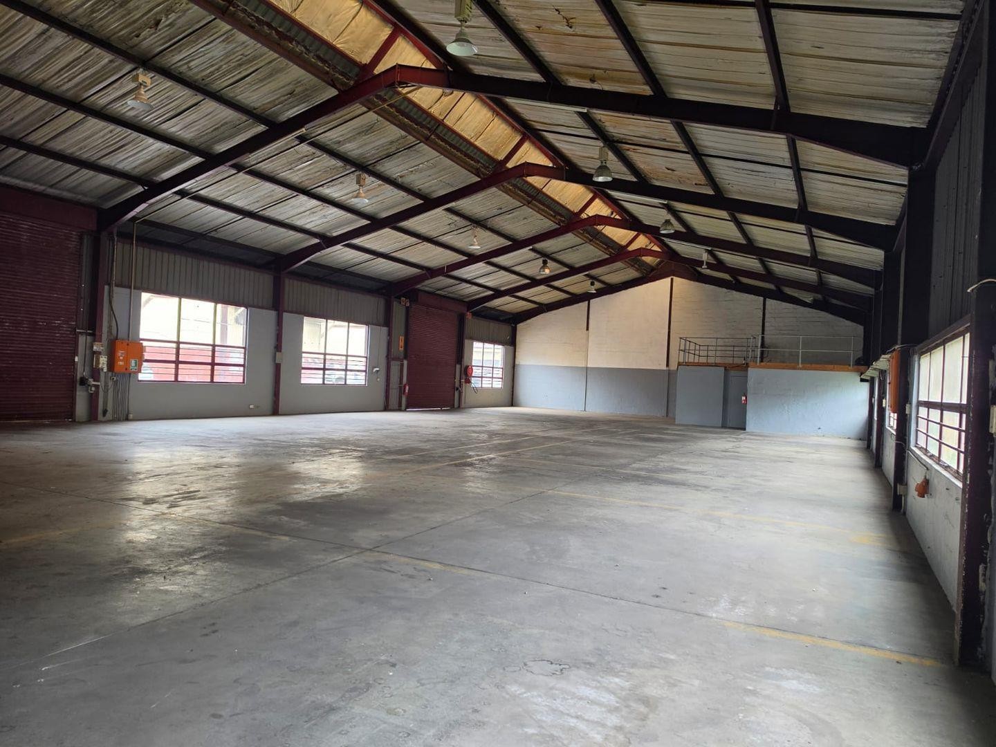 Industrial Property for rent in Maxmead, Pinetown, KwaZulu Natal, 1010 m²