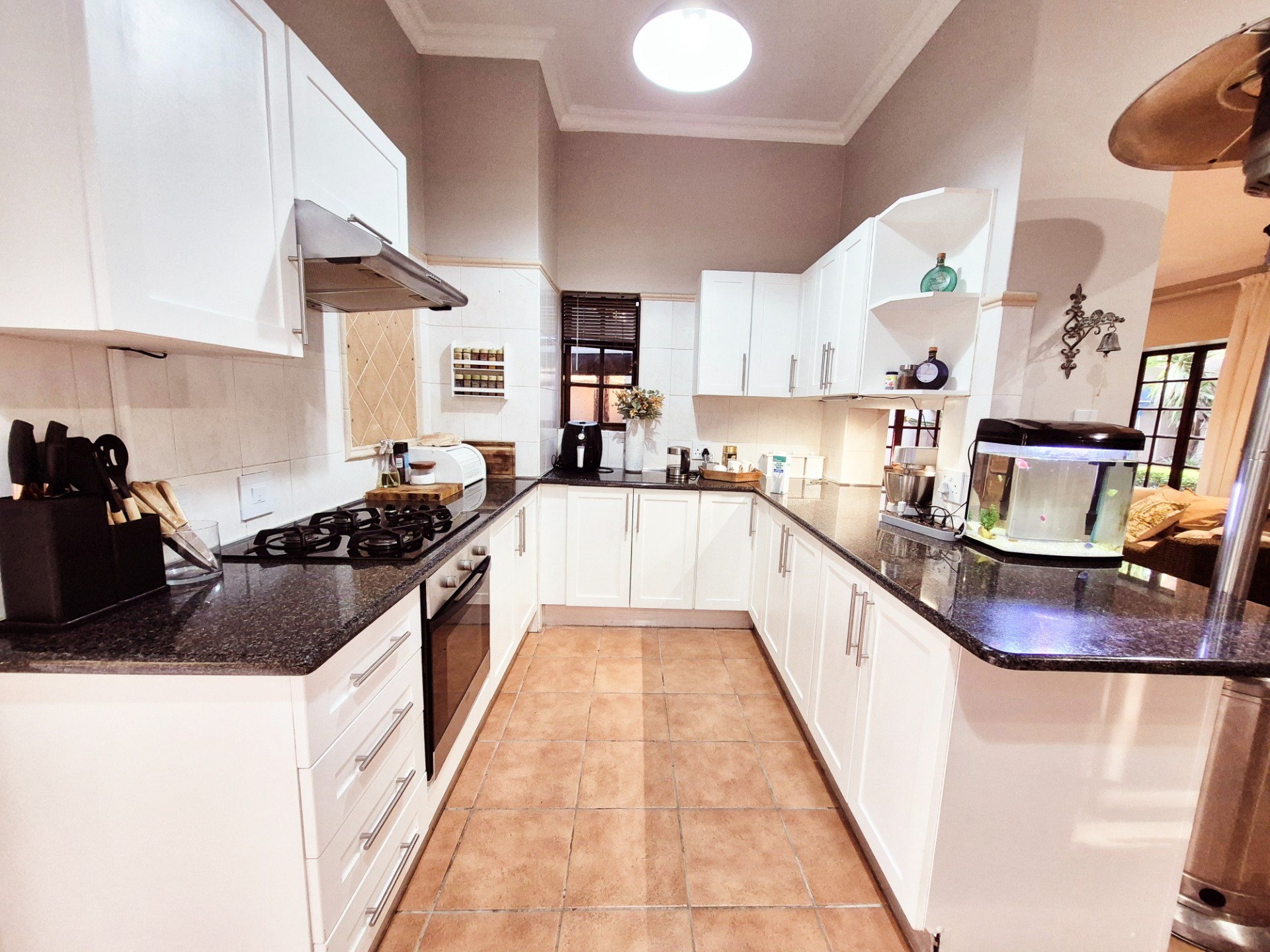 Duet for sale in Faerie Glen, Pretoria, 280 m²