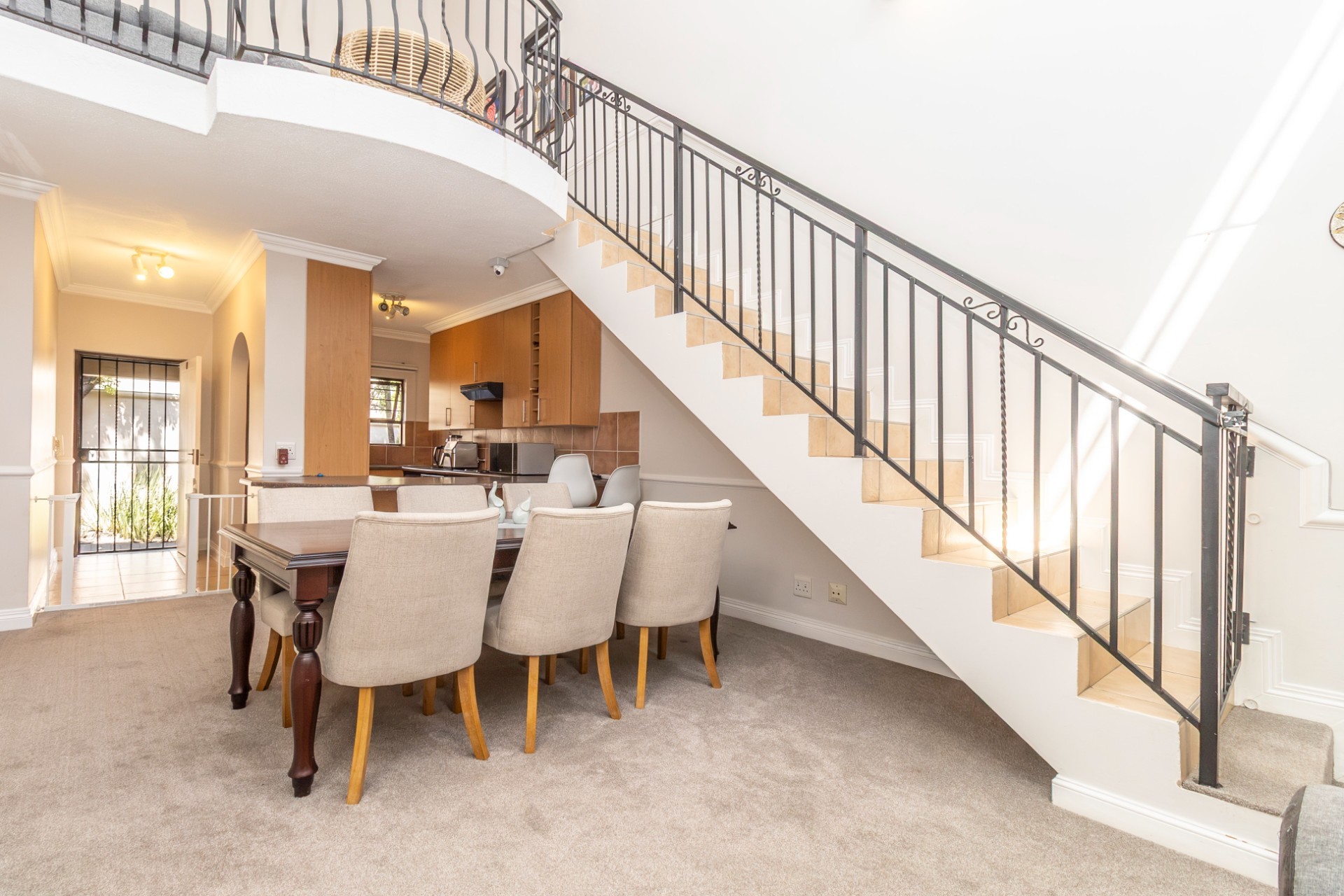 Townhouse for sale in Sunninghill, Sandton, 186 m²