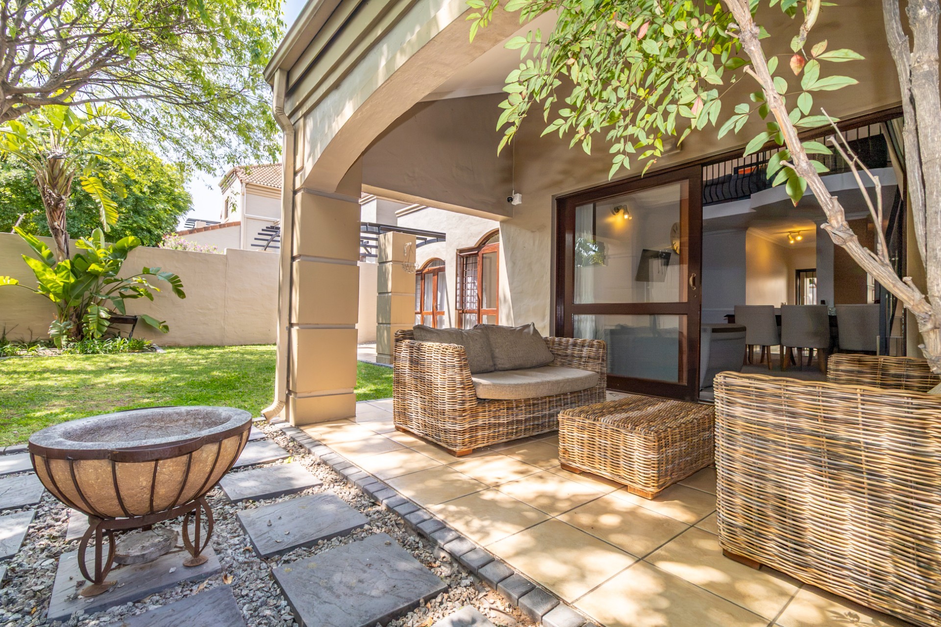 Townhouse for sale in Sunninghill, Sandton, 186 m²