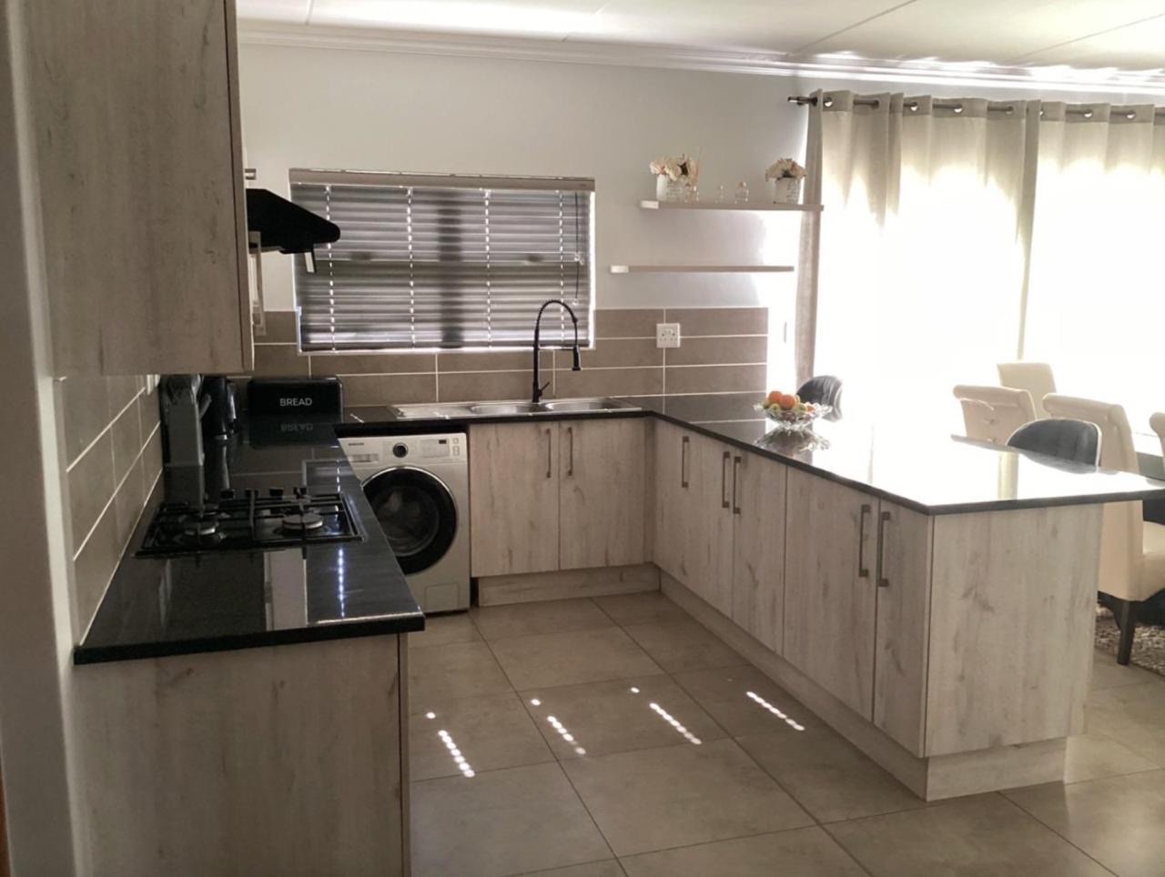 Cluster for rent in Thatchfield Estate, Centurion