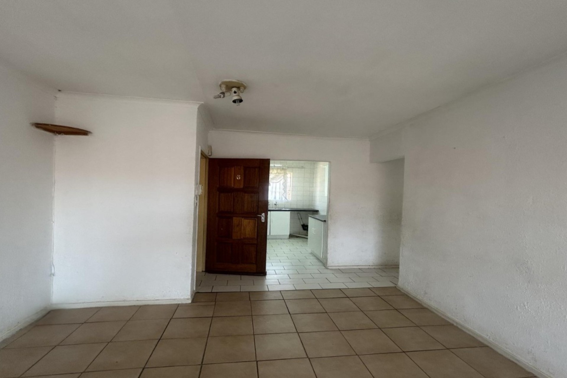 Apartment for sale in Discovery, Roodepoort, 73 m²