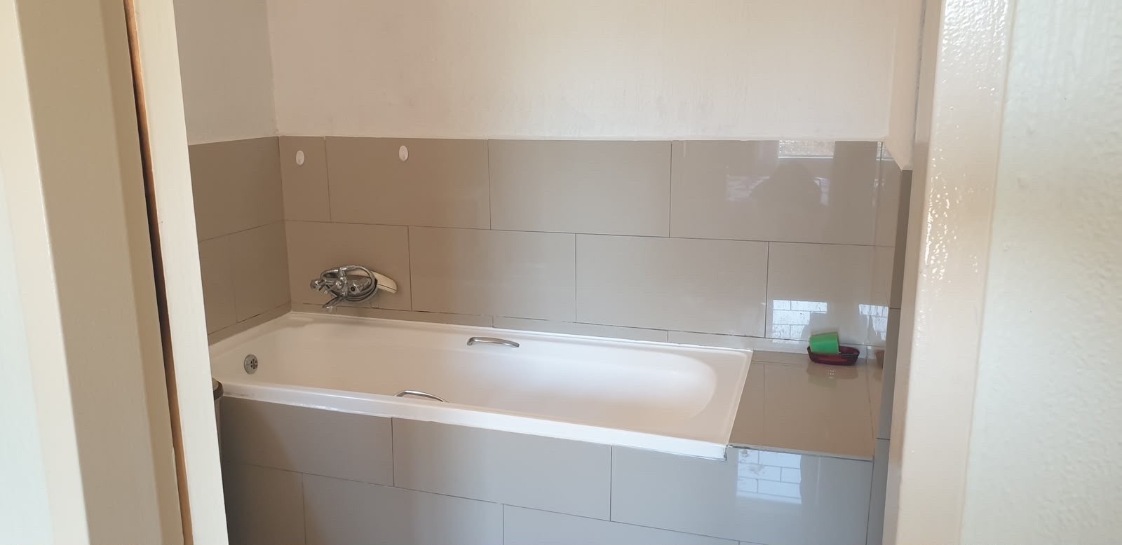 Townhouse for rent in Vorna Valley, Midrand, 96 m²