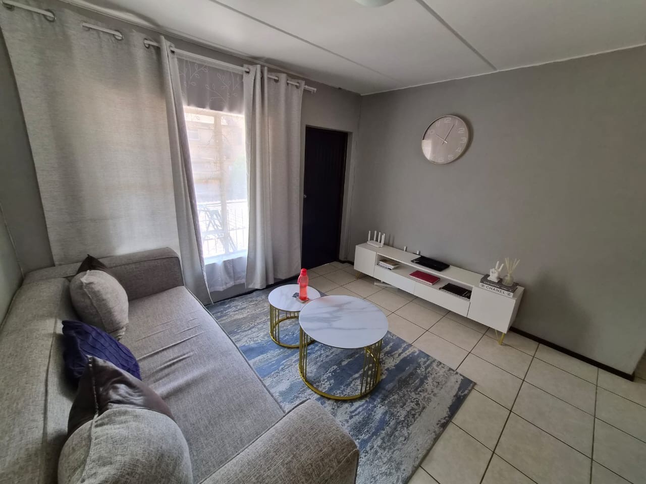 Apartment for sale in Honeypark, Roodepoort, 64 m²