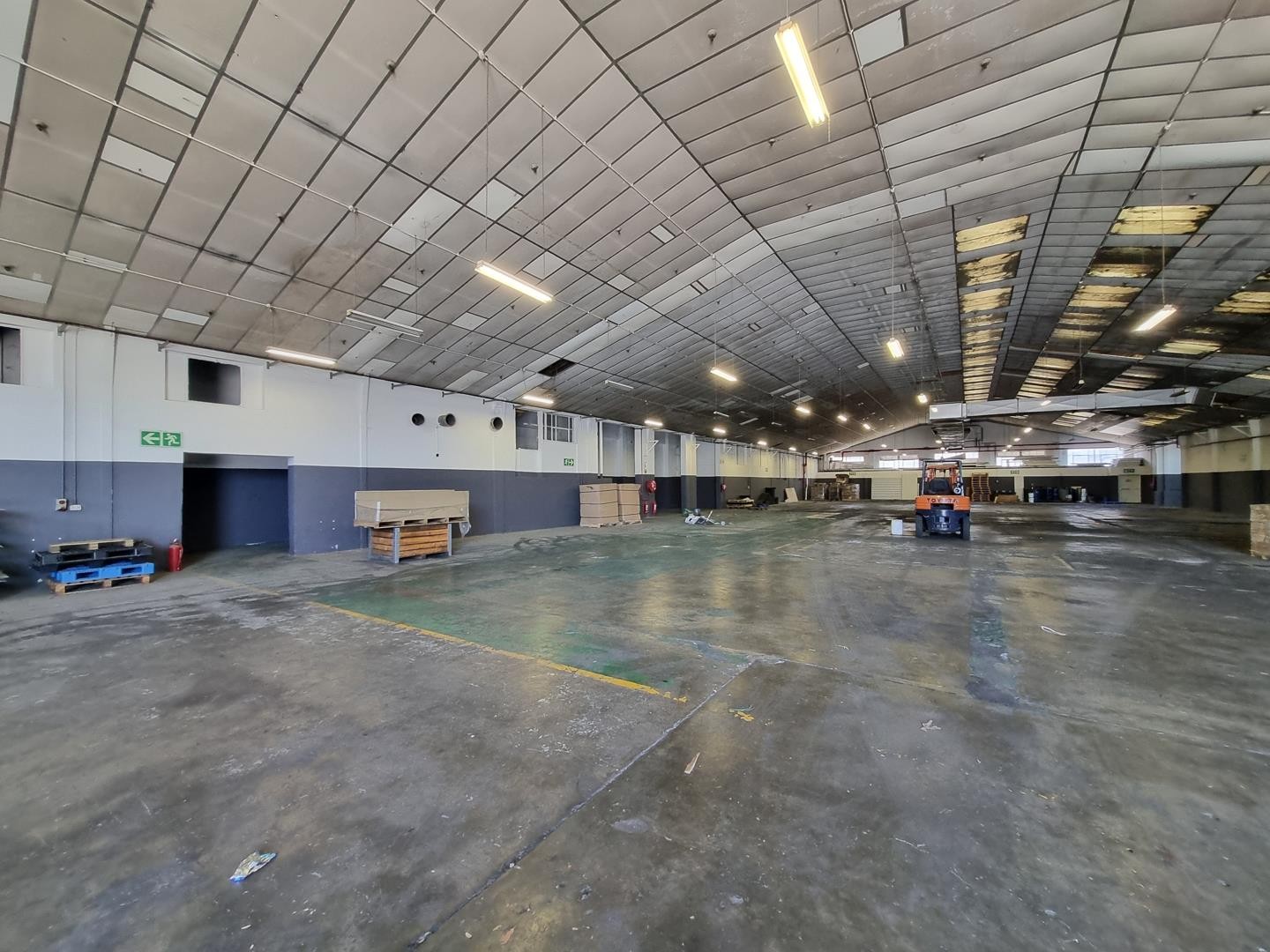 Industrial Property for rent in Dal Josafat, Paarl, 2251 m²