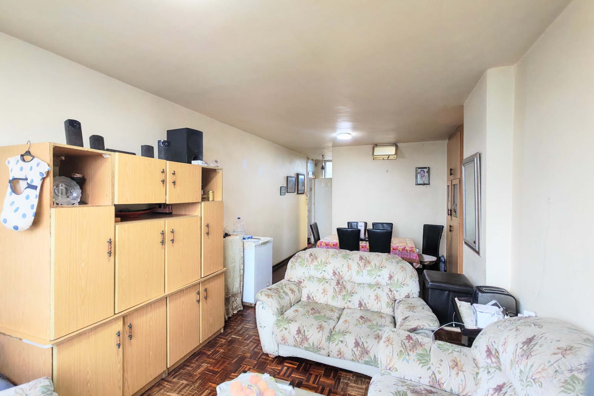 Apartment for sale in North Beach, Durban, KwaZulu Natal, 63 m²