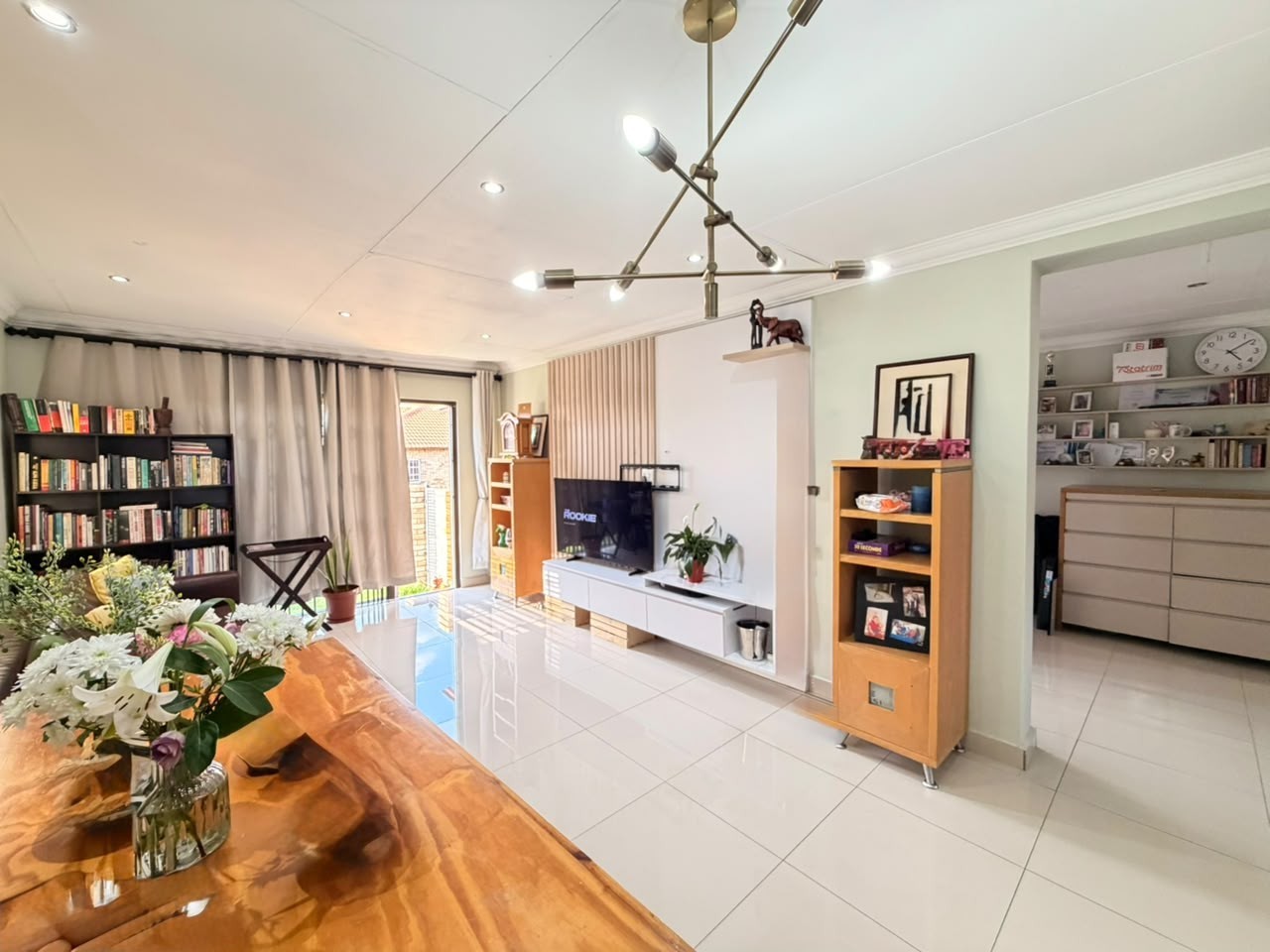 House for rent in Noordwyk, Midrand, 1 (0th floor), livingsone Complex, 11 Edgar Road, Noordwyk, Midrand, Gauteng, 110 m²