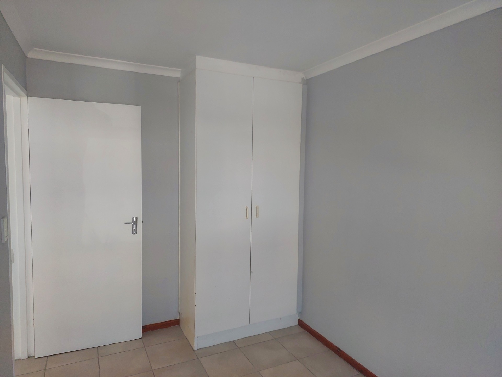 Complex for rent in Bloubergstrand, Blouberg, 53 m²