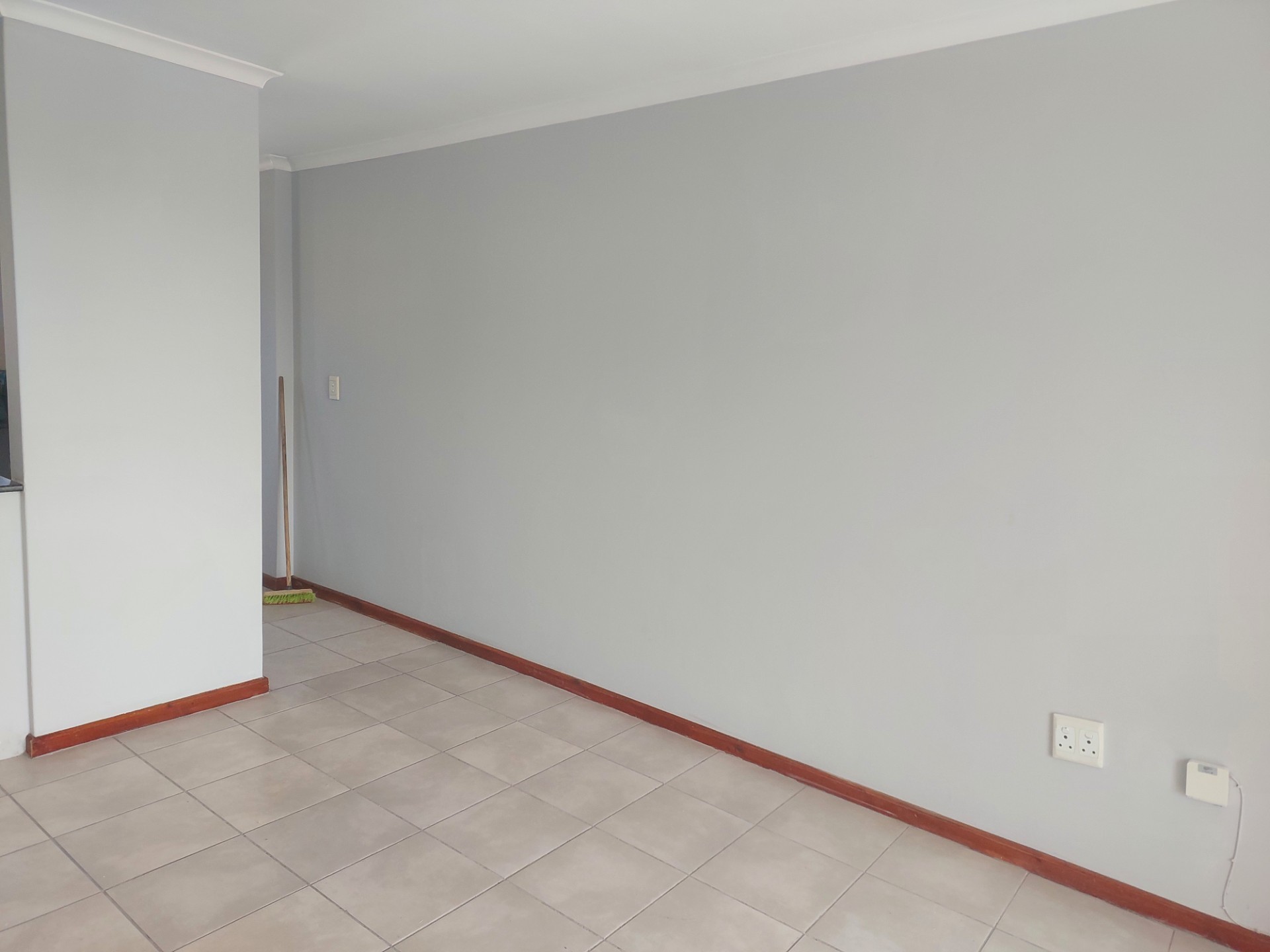 Complex for rent in Bloubergstrand, Blouberg, 53 m²