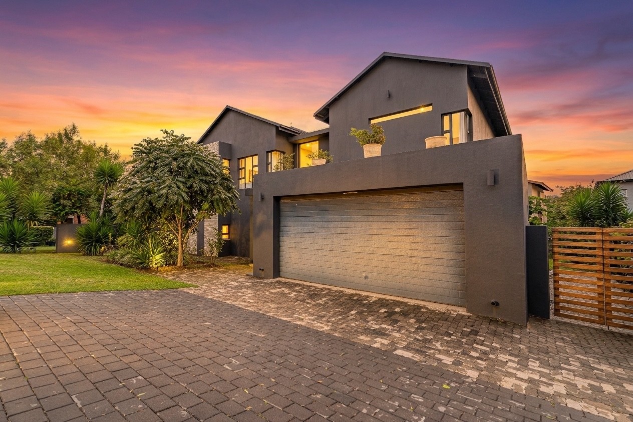 House for sale in Waterfall Country Village, Midrand, 9852 FJLR, Waterfall Country Village Estate, 1 Waterfall Drive, Waterfall Country Village, Midrand, Gauteng, 420 m²