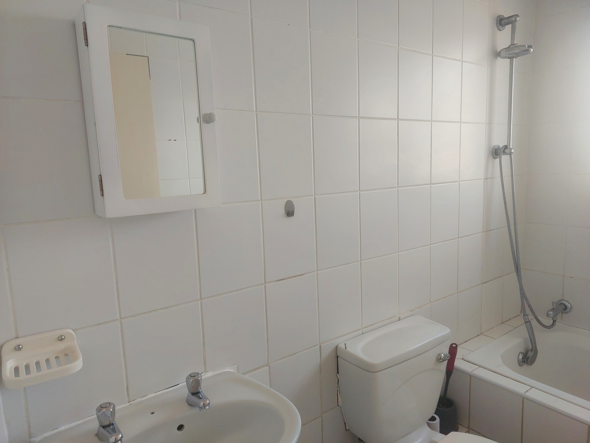 Complex for rent in Bloubergstrand, Blouberg, 63 m²