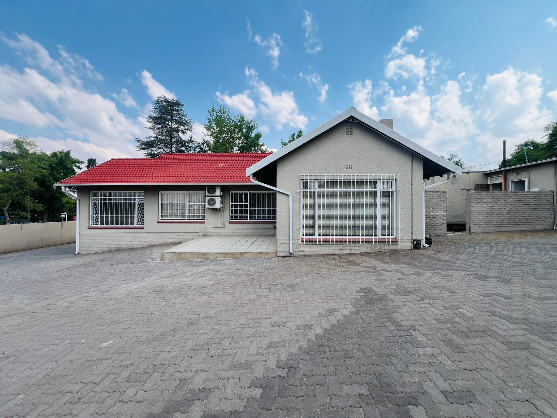Commercial Property for rent in Randburg Central, Randburg, 800 m²
