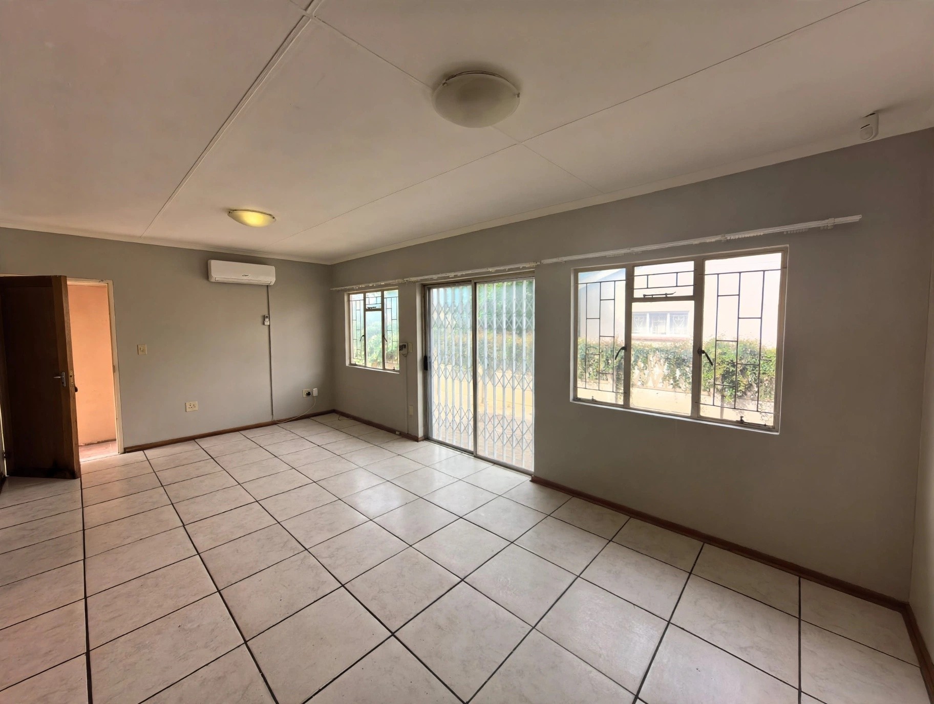 House for sale in Albertynshof, Kimberley, 25 Waterworks Street, Albertynshof, Kimberley, Northern Cape, 429 m²