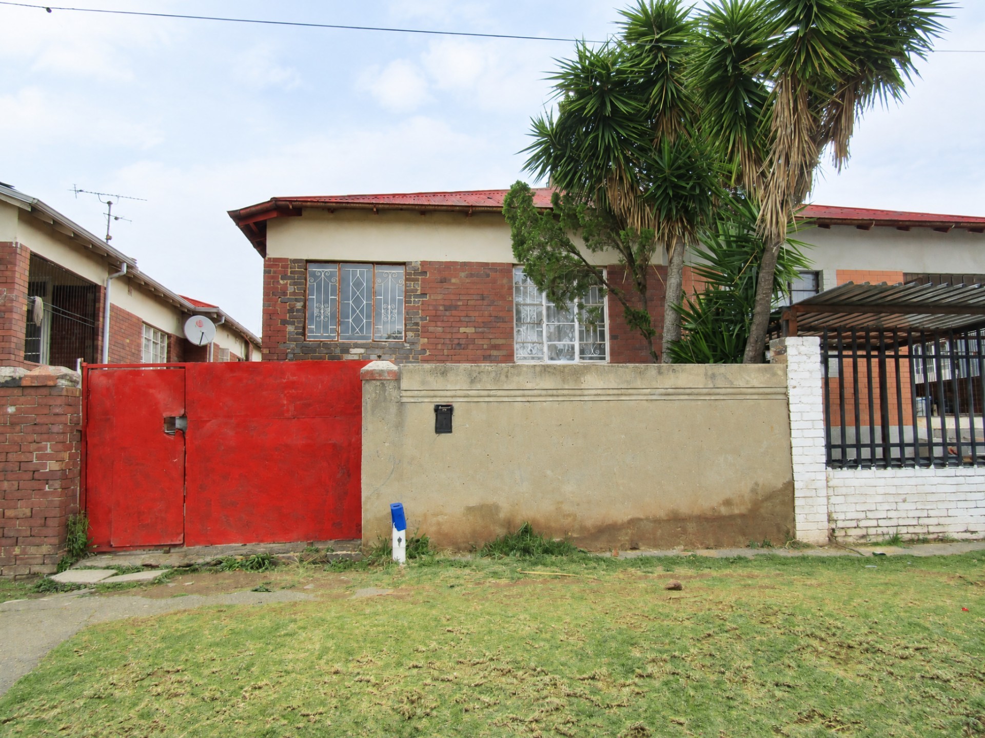 House for sale in Rosettenville, Johannesburg, 123 m²