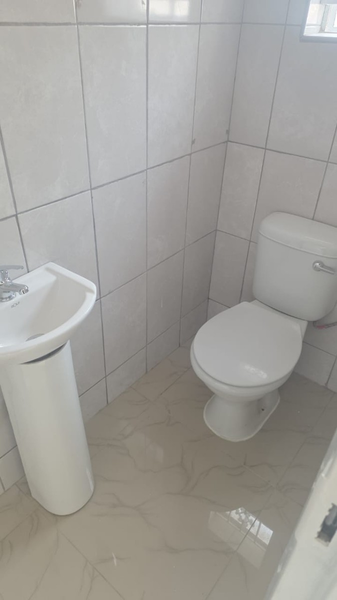 Cottage for rent in Rouxville, Johannesburg