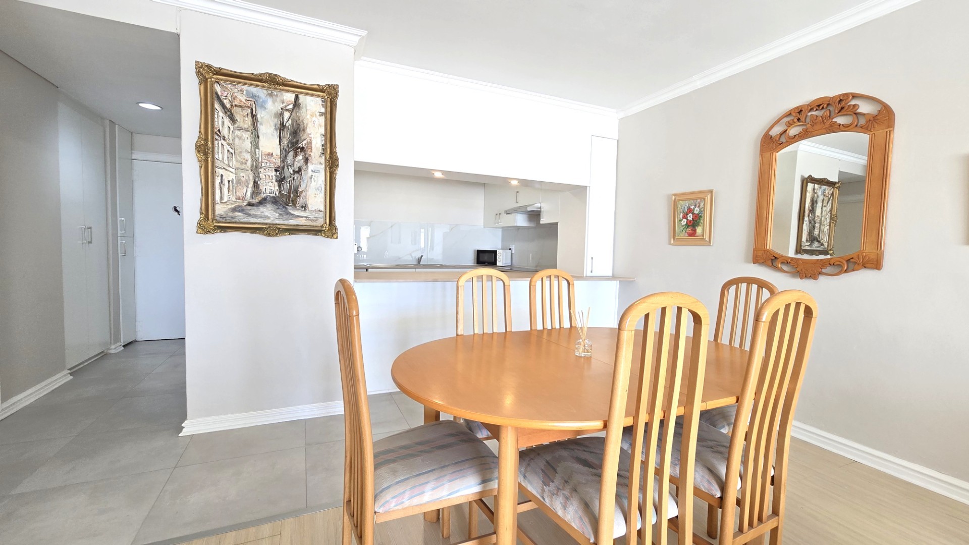 Apartment for sale in Beachfront, Table View, Blouberg, 120 m²