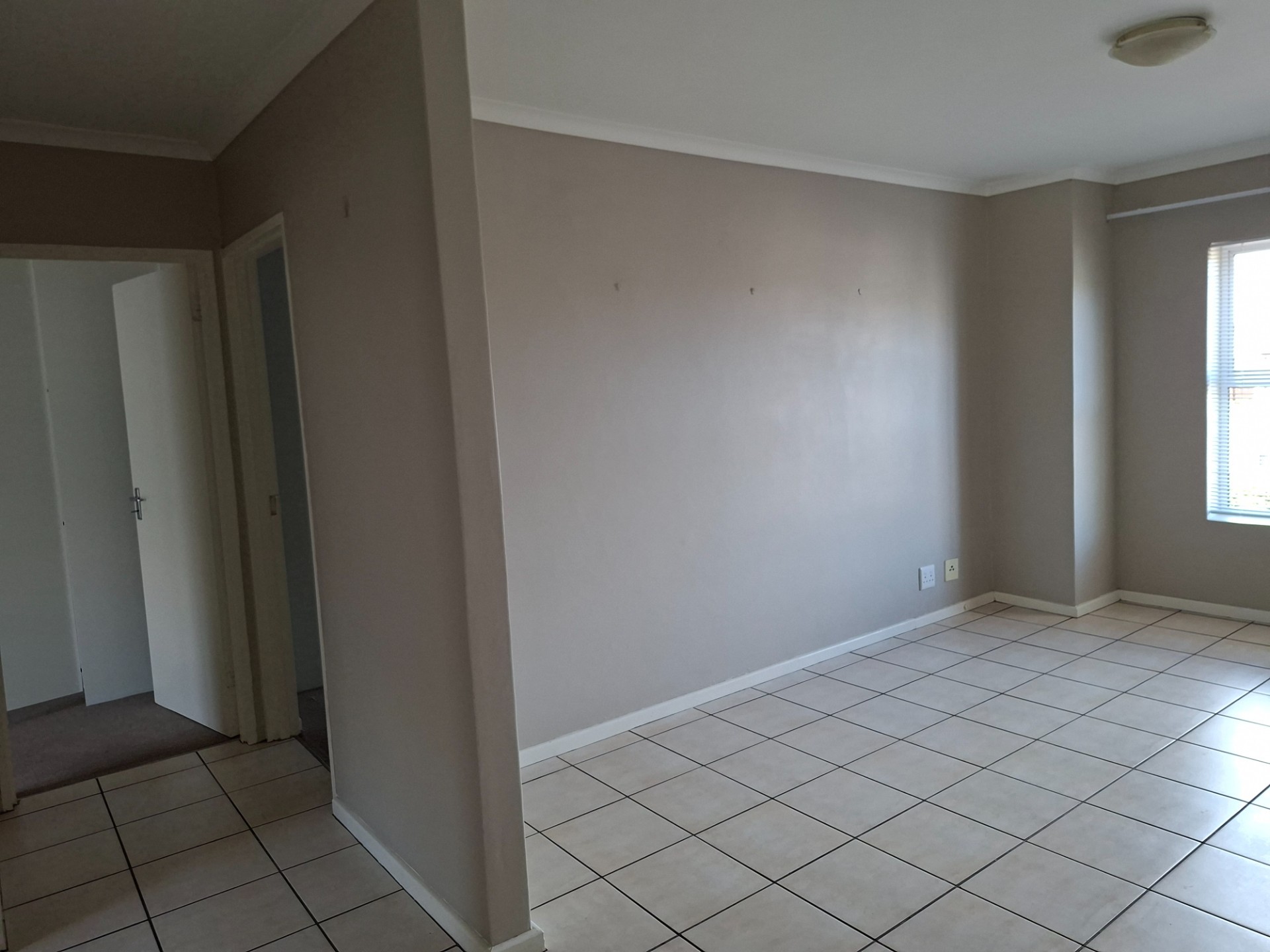 Apartment for rent in Durbanville Central, Durbanville, 8  (1st floor), Villa Agostinelli, 33 Church Street, Durbanville Central, Durbanville, Western Cape, 64 m²