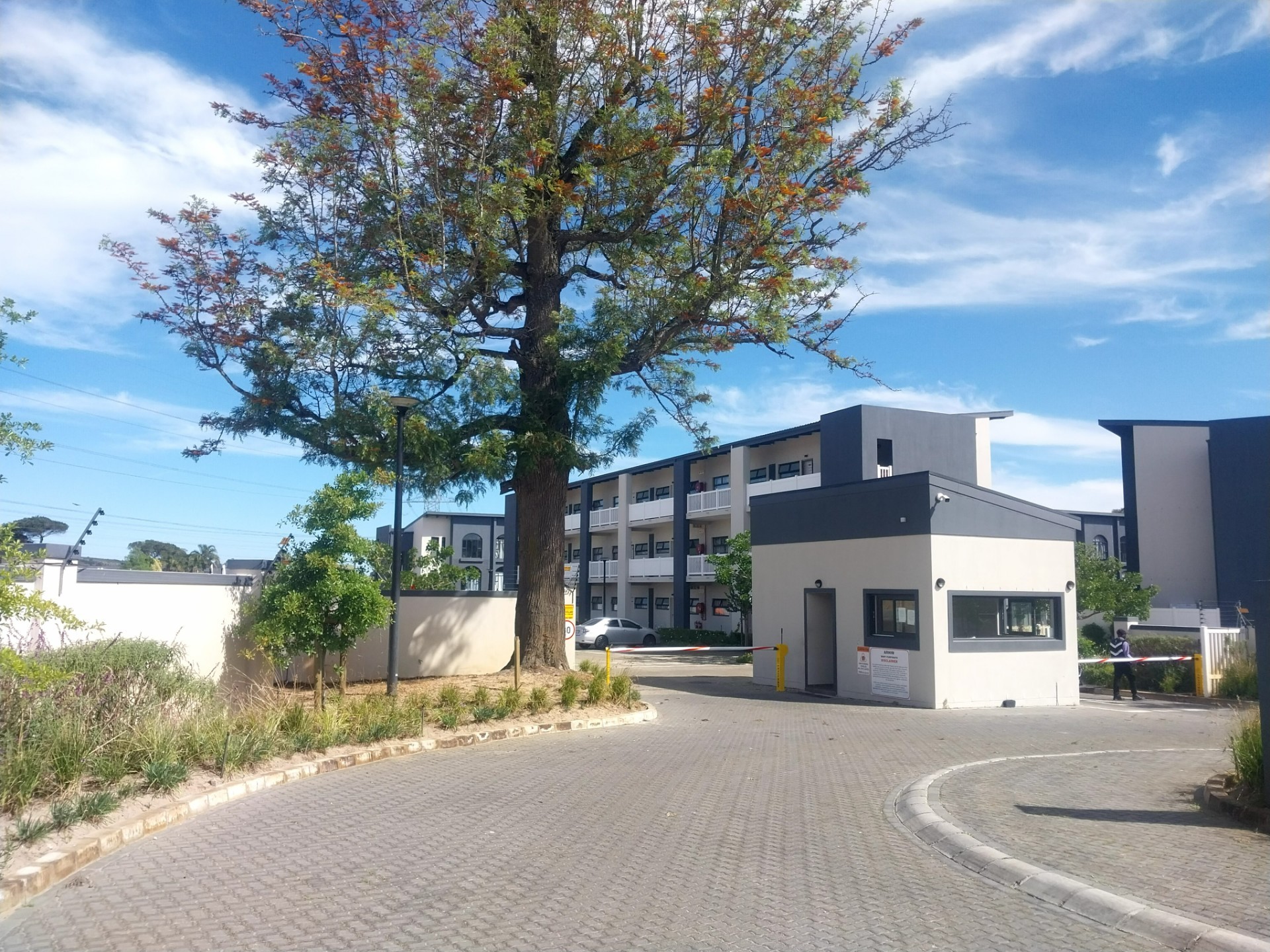 Apartment for sale in Brackenfell South, Brackenfell, 116 F (1st floor), Armin, 54 Bottelary Street, Brackenfell South, Brackenfell, Western Cape, 48 m²