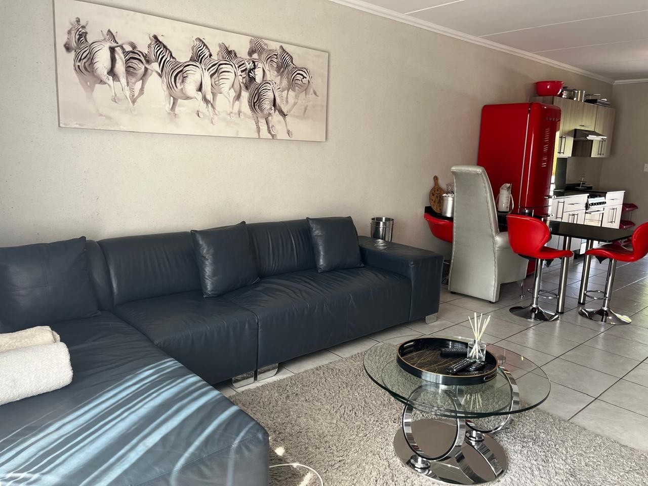 Apartment for rent in Beverley, Sandton, 88 m²
