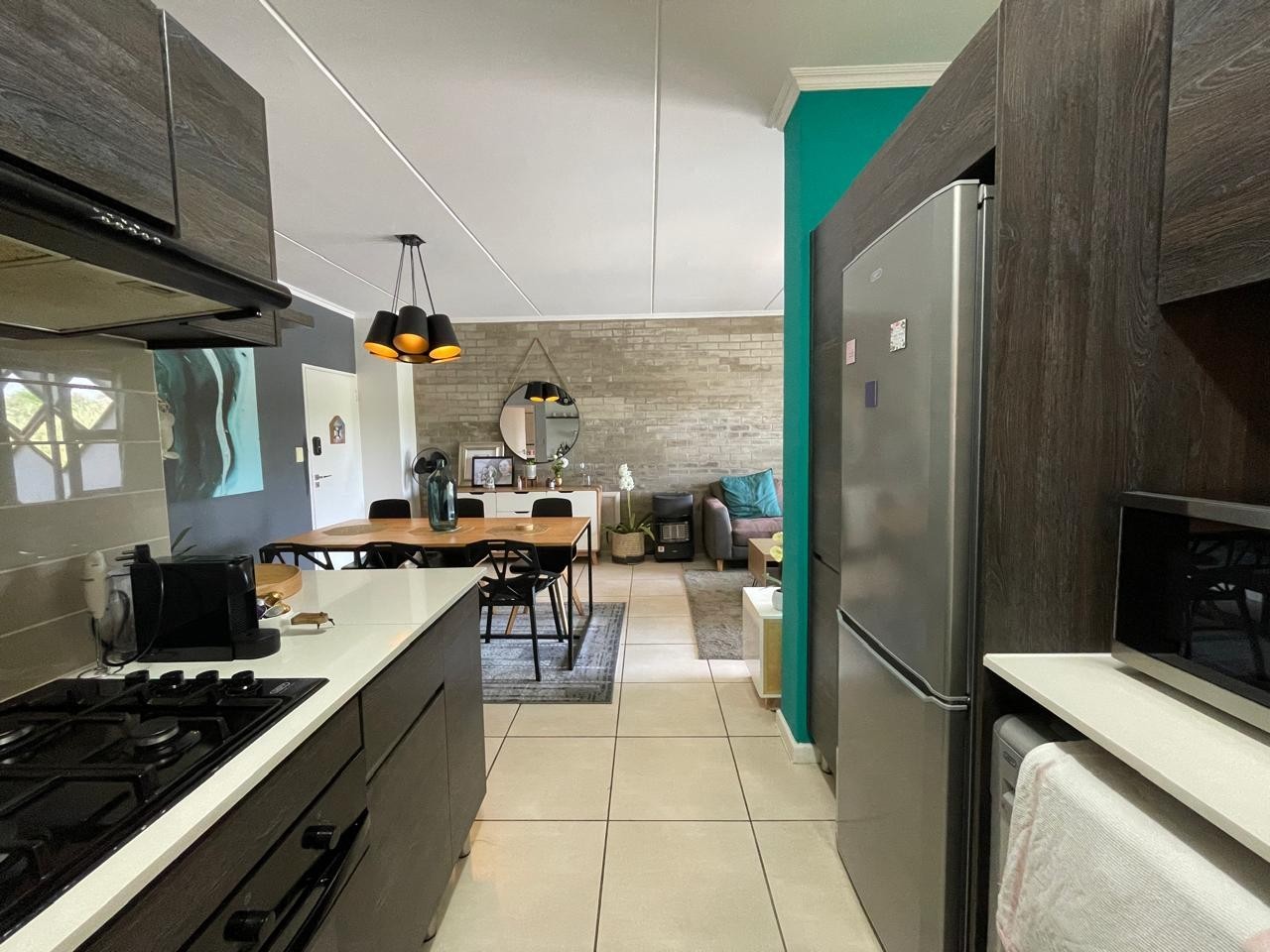 Apartment for rent in Olivedale, Randburg, 102 m²