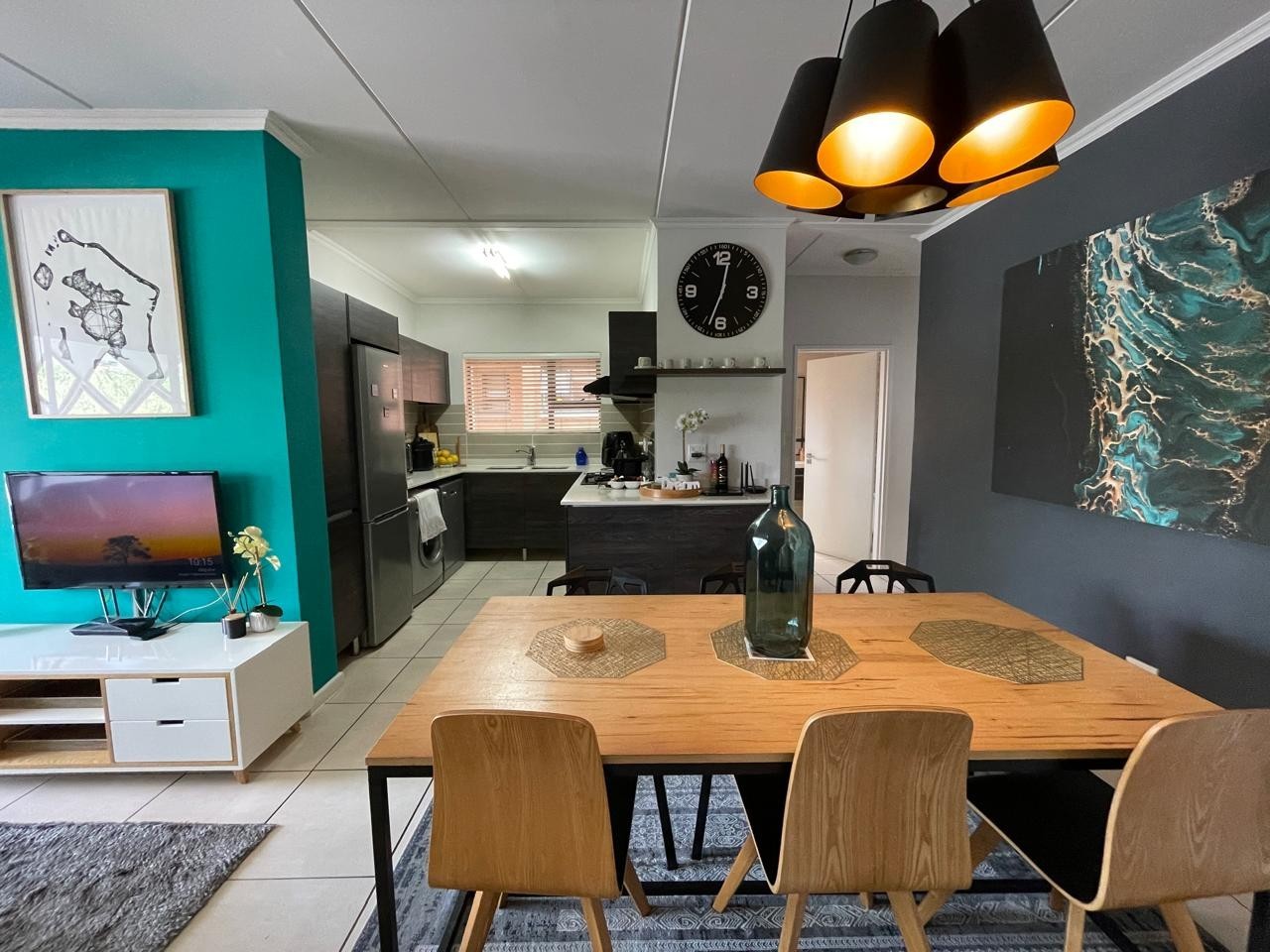 Apartment for rent in Olivedale, Randburg, 102 m²