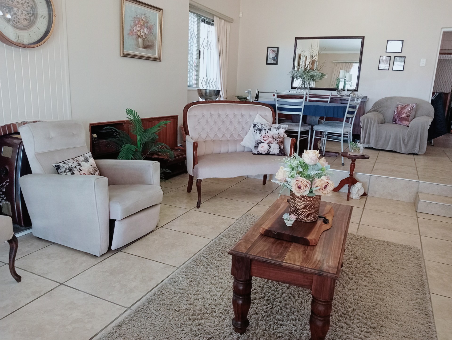 House for sale in Levyvale, Uitenhage, 1739 m²