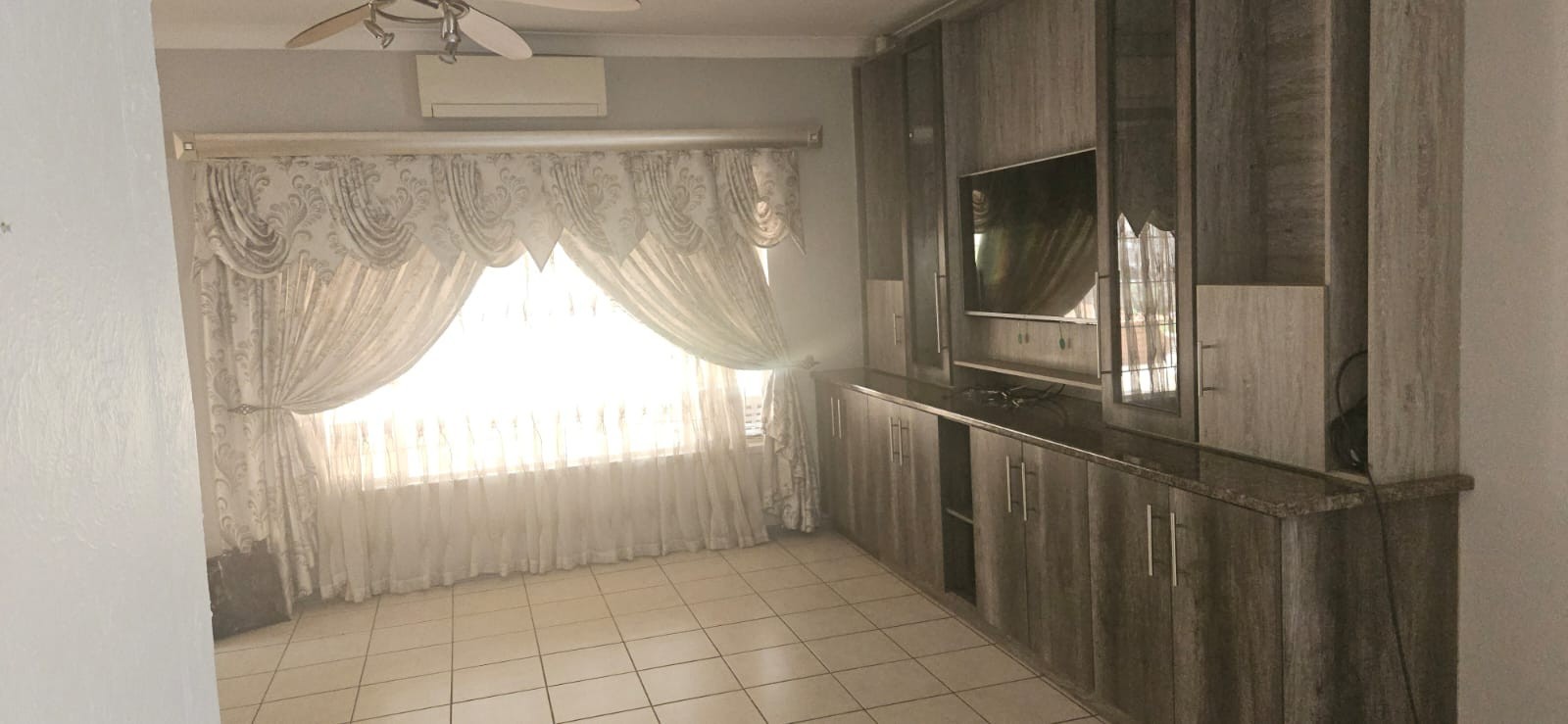 House for sale in Beaconsfield, Kimberley, 694 m²