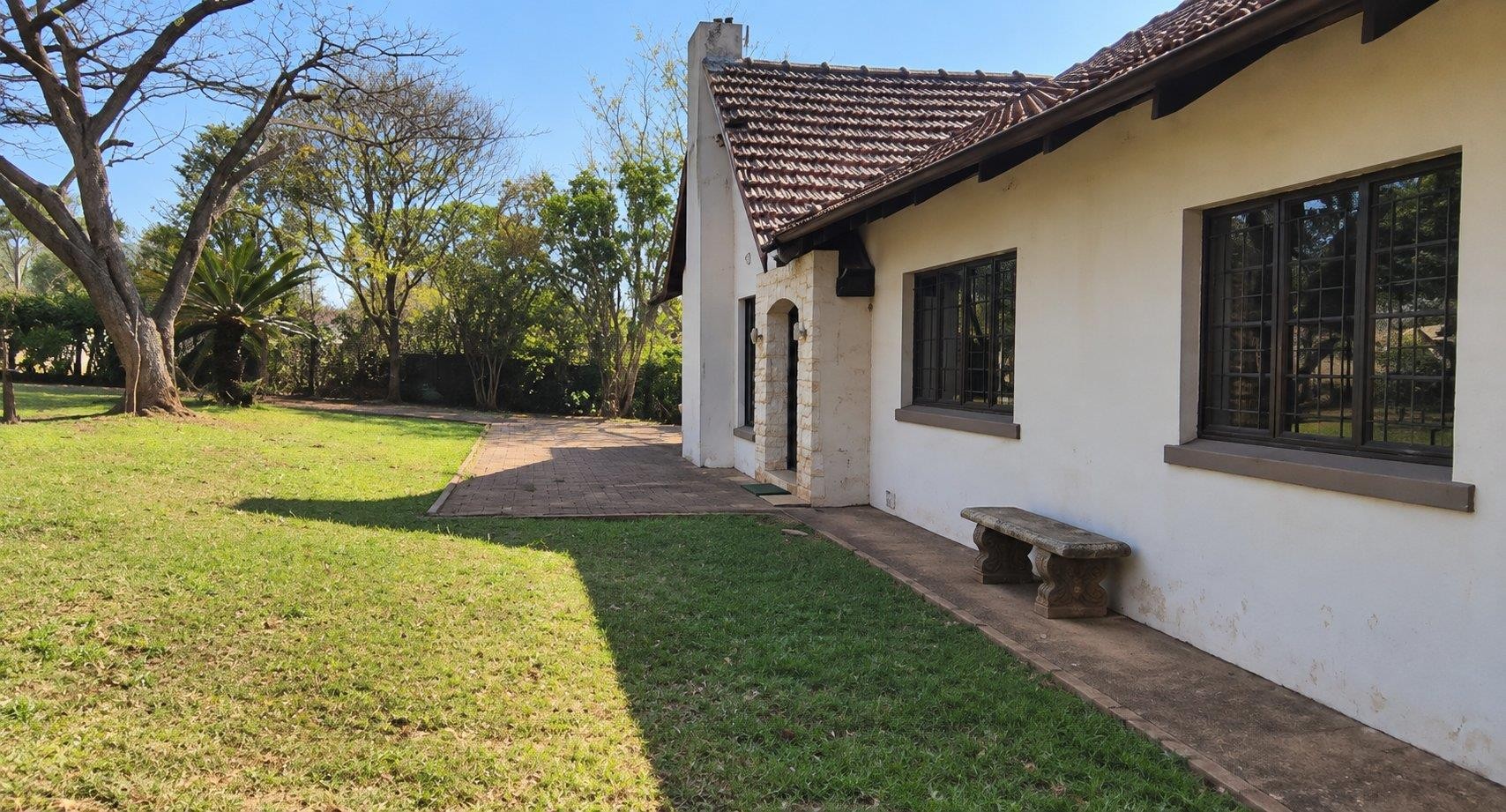 House for sale in Scottsville, Pietermaritzburg, KwaZulu Natal, 3285 m²