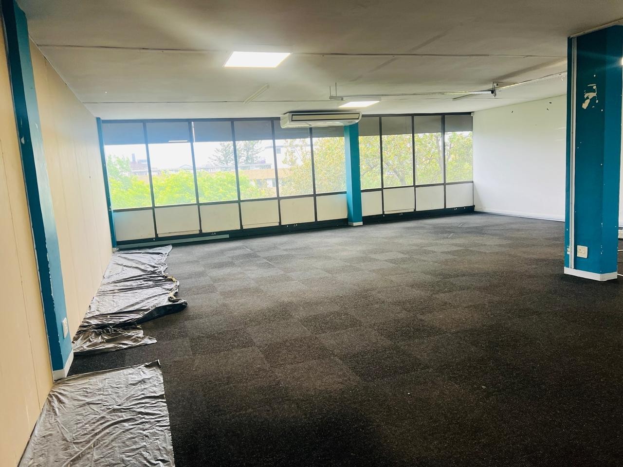 Office for rent in Ferndale, Randburg, 110 m²