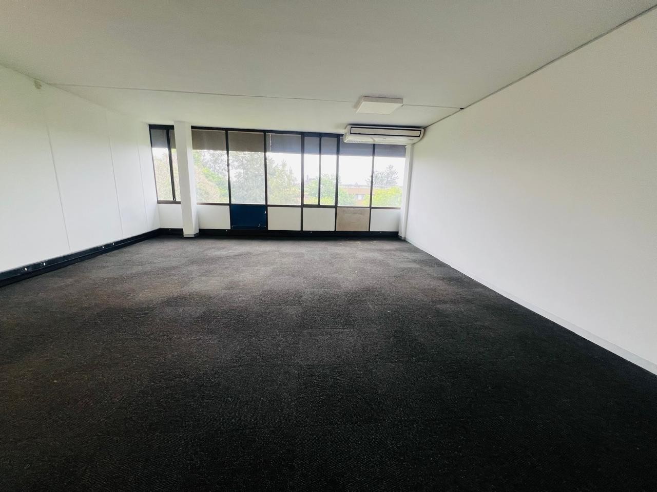 Office for rent in Ferndale, Randburg, 194 m²