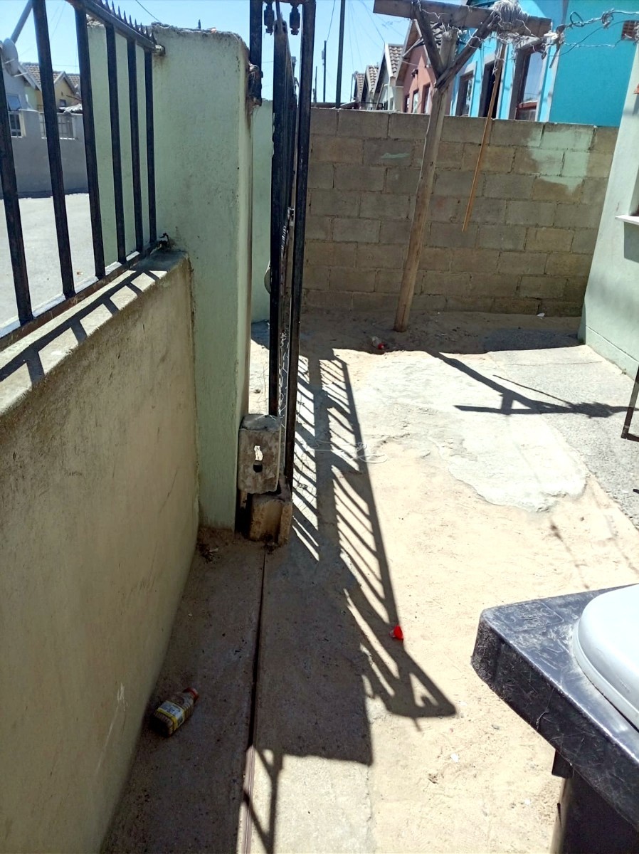 House for sale in Wallacedene, Kraaifontein