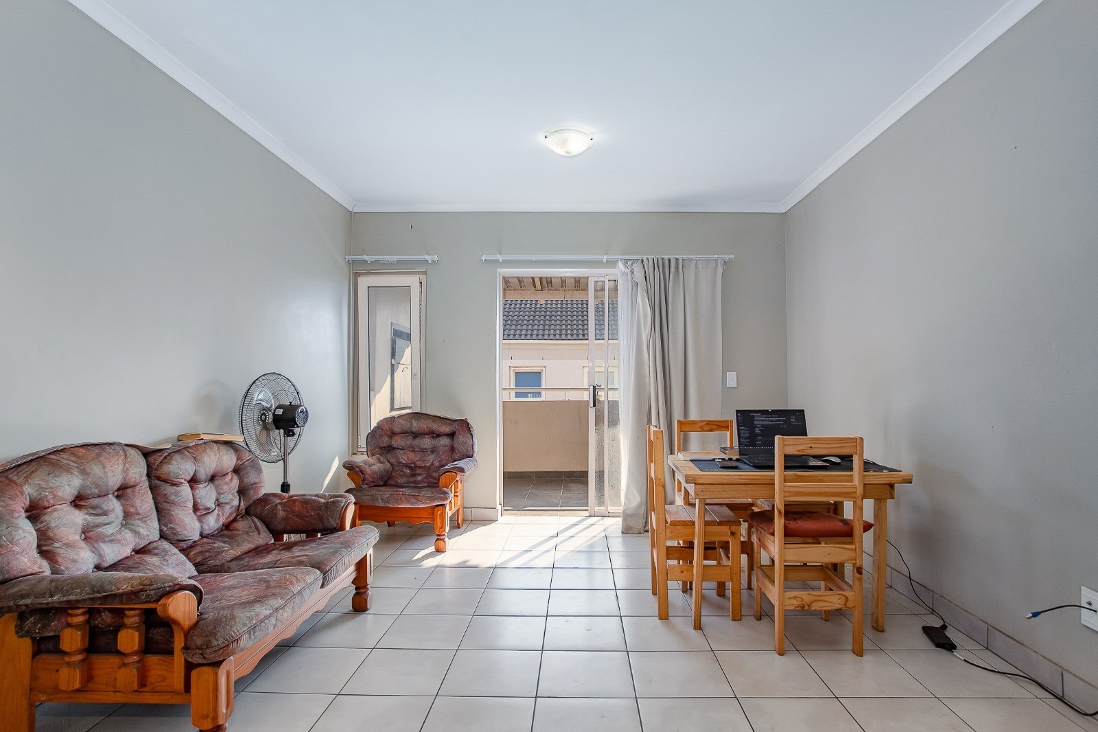 Apartment for sale in Klein Drakenstein, Paarl, Amberg Estate (1st floor), 1 Keerweeder Road, Klein Drakenstein, Paarl, Western Cape, 64 m²